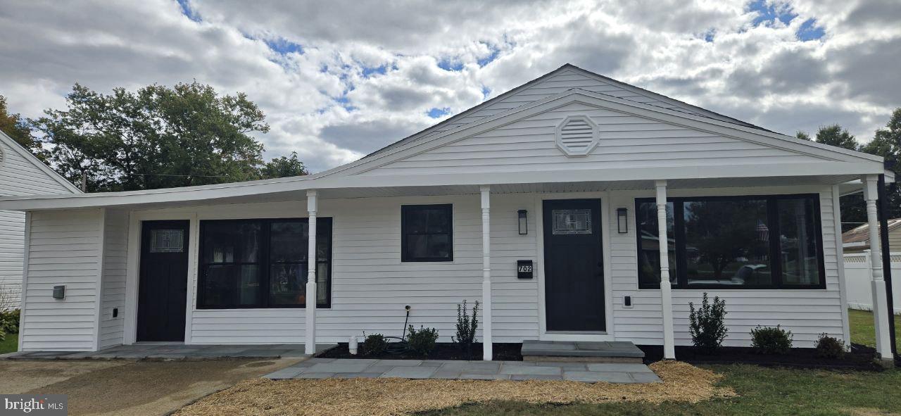 702 BEAUMONT ROAD