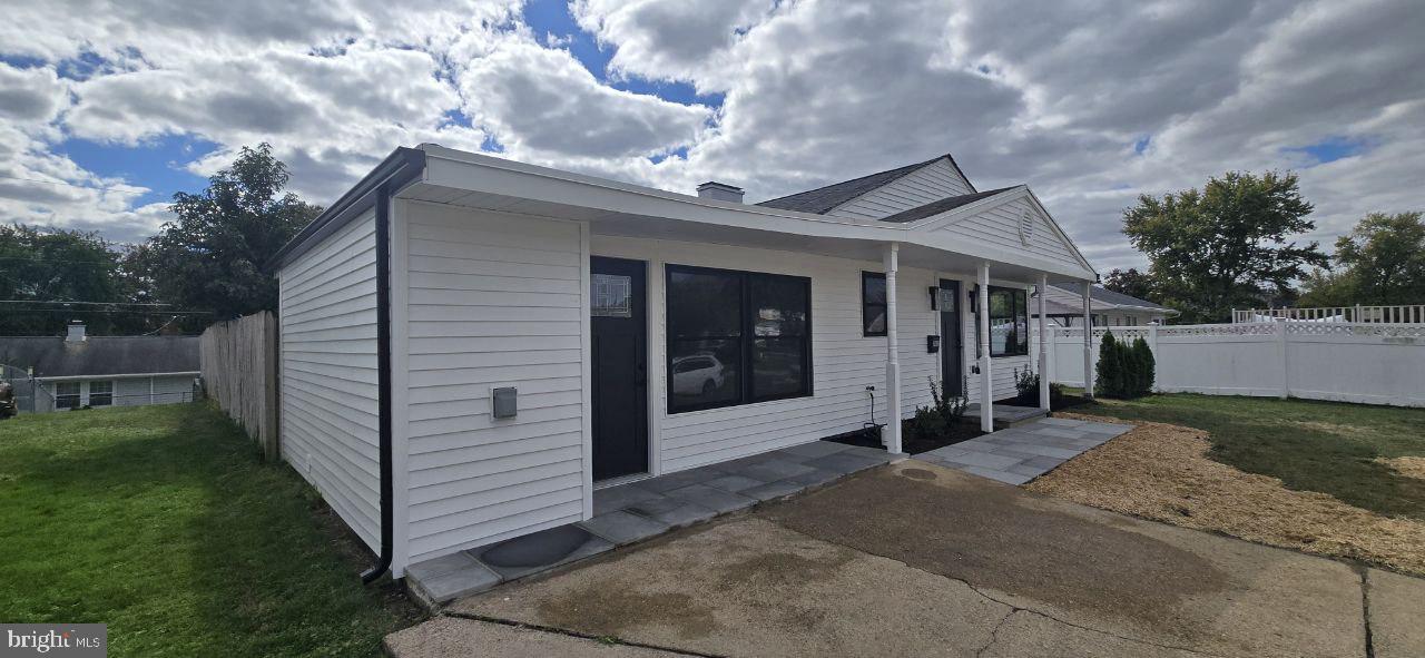 702 BEAUMONT ROAD
