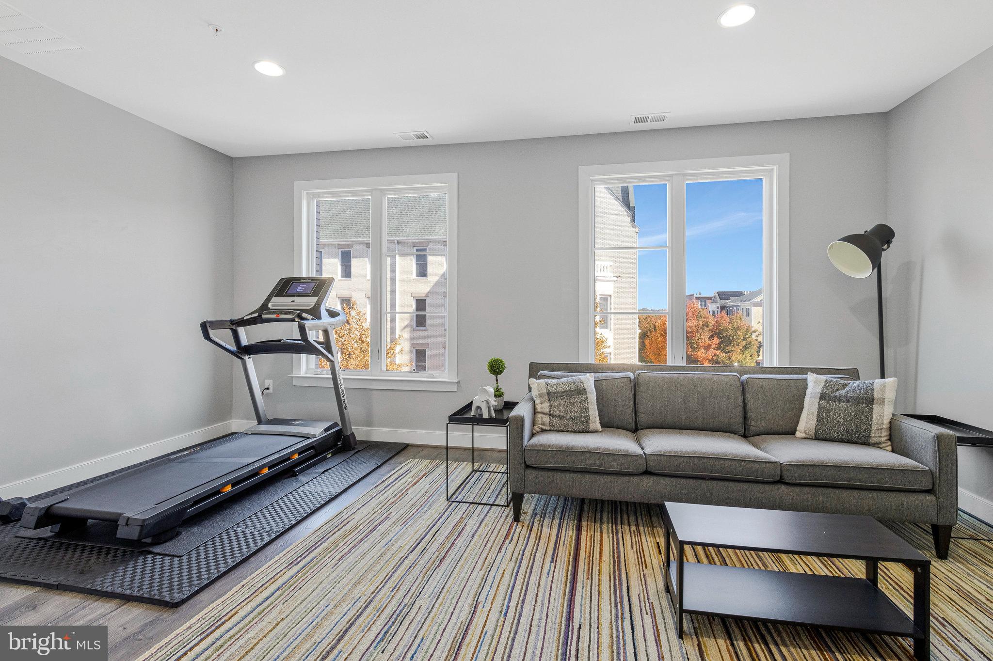 POTOMAC YARD - Residential