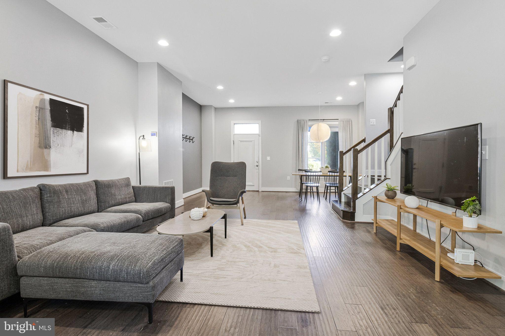 POTOMAC YARD - Residential