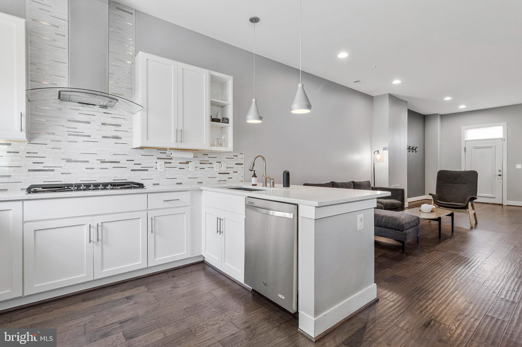 POTOMAC YARD - Residential