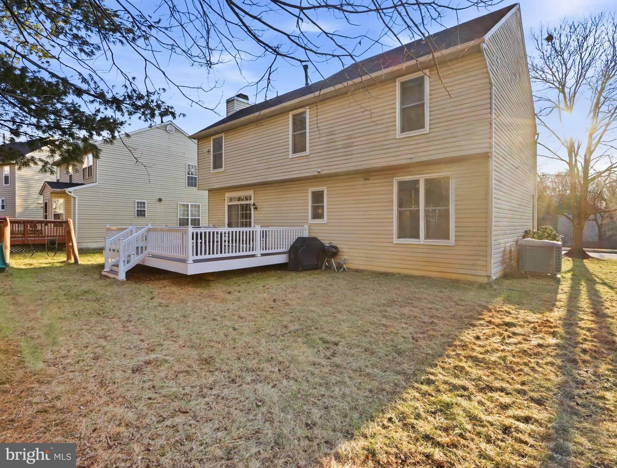 VILLAGE OF RIVER HILL - Residential