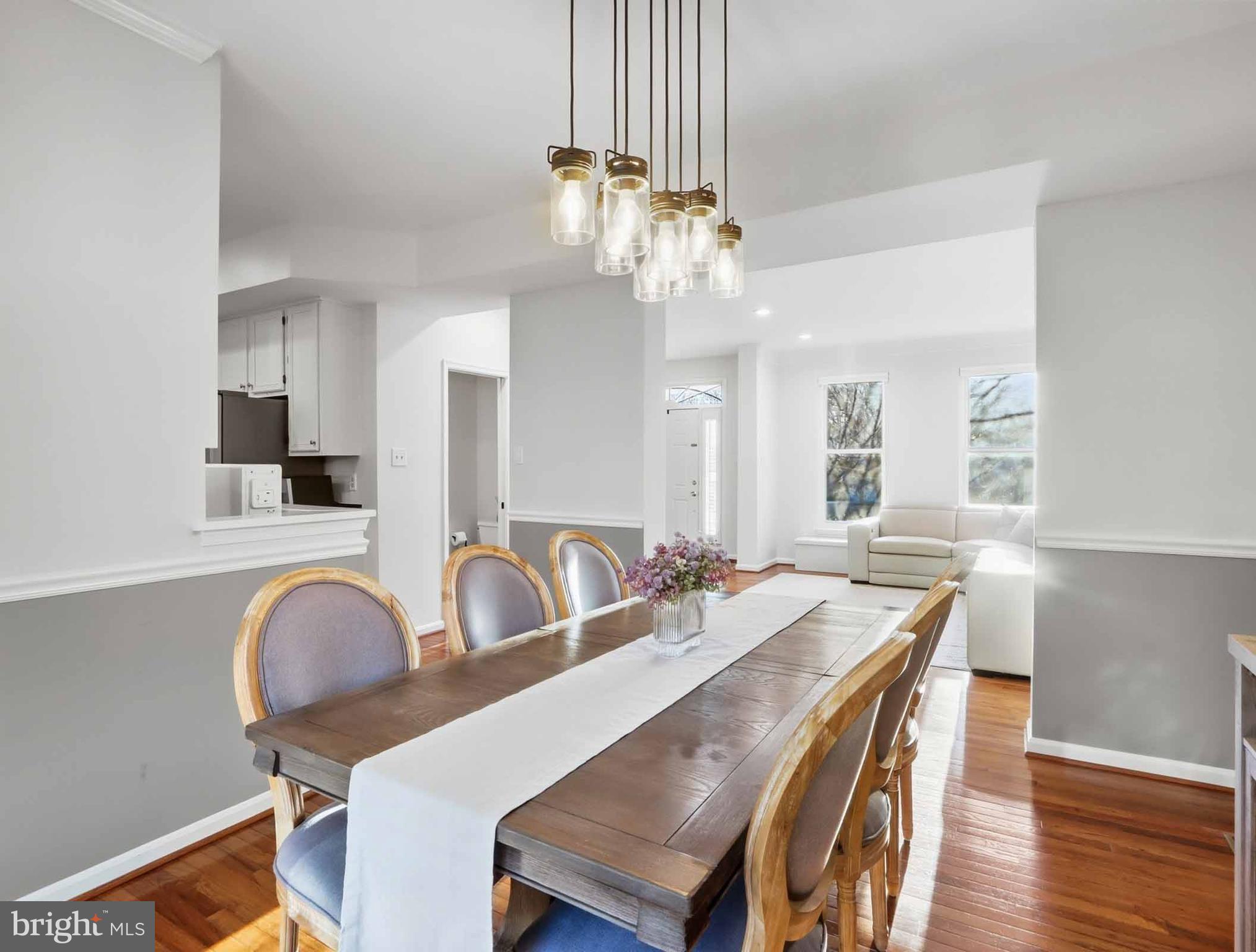 VILLAGE OF RIVER HILL - Residential