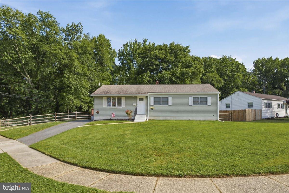 300 TAMARA CIRCLE