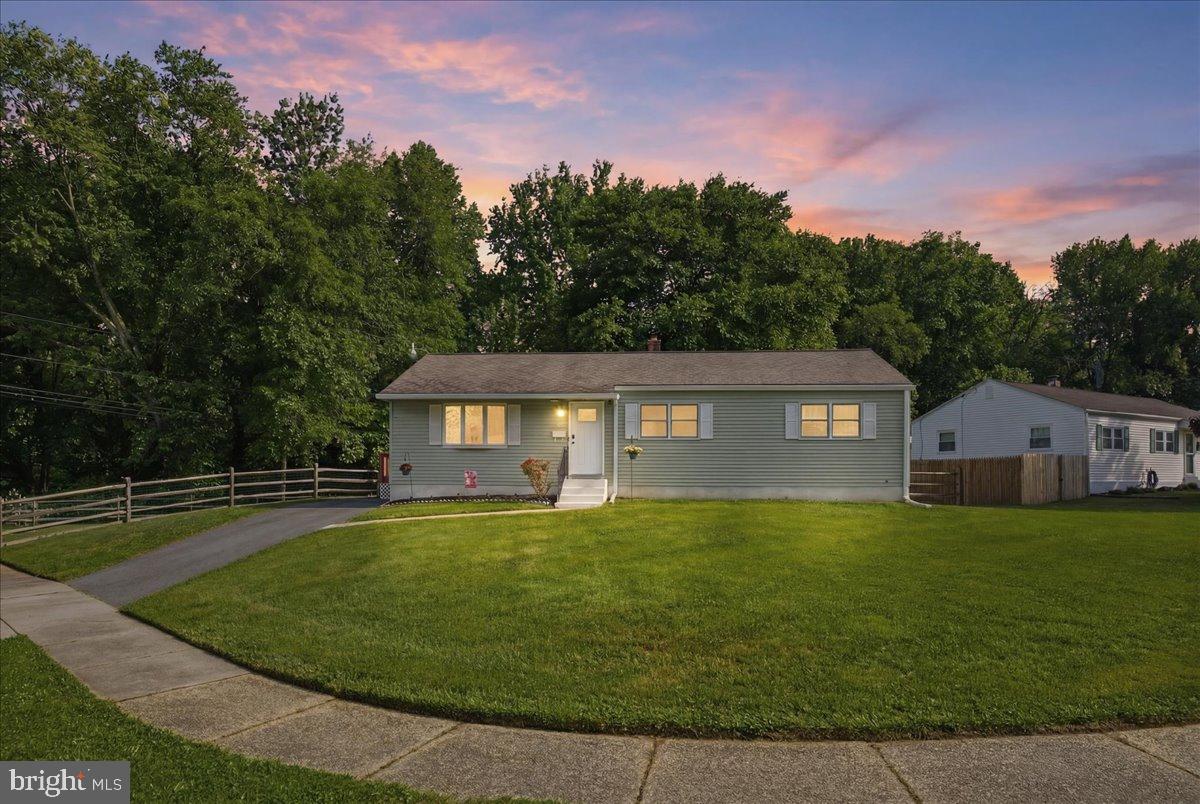 300 TAMARA CIRCLE
