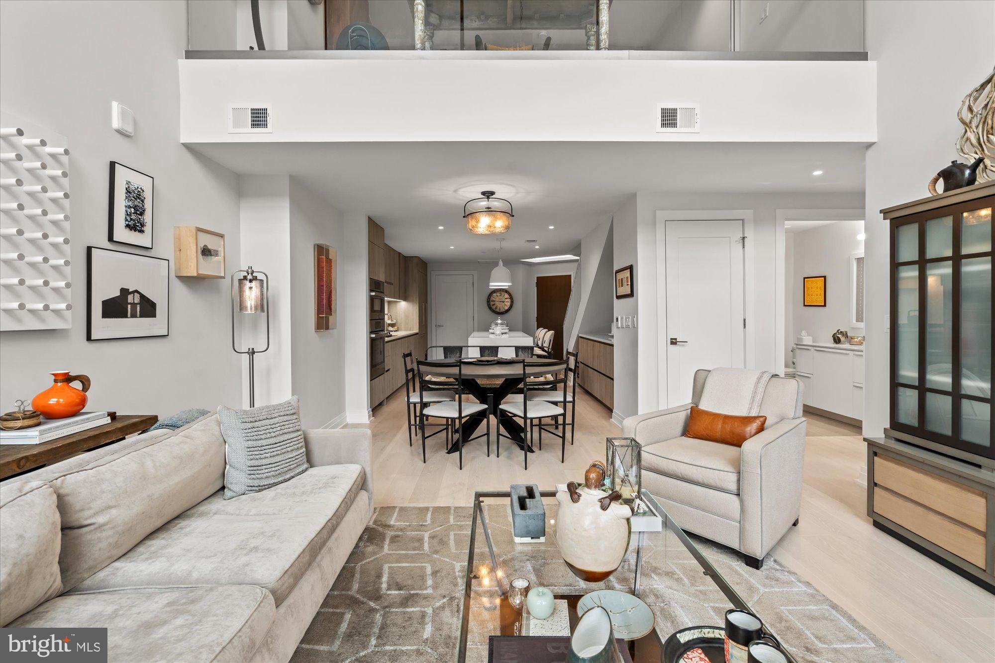 OLD TOWN NORTH - Residential