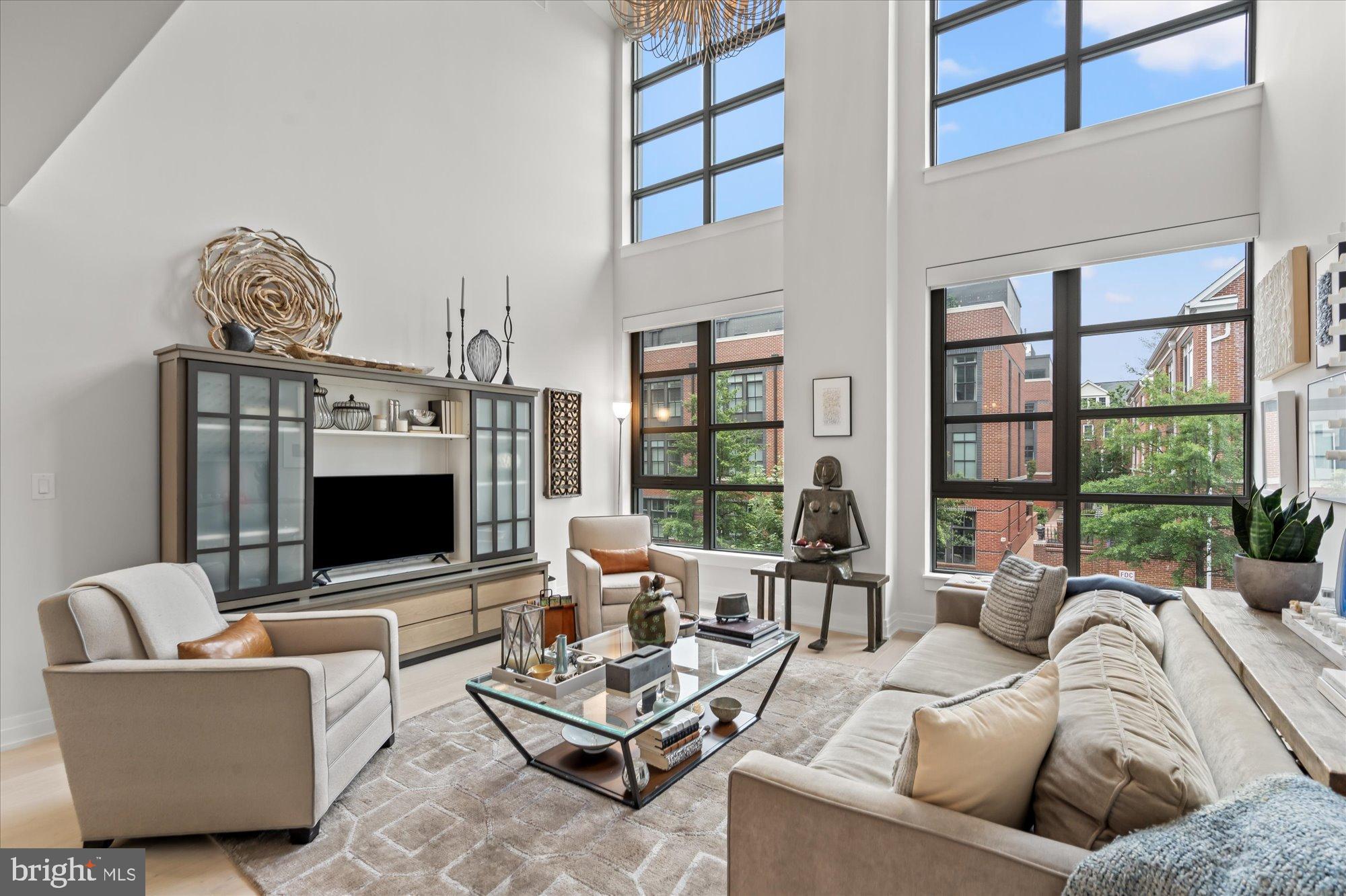 OLD TOWN NORTH - Residential