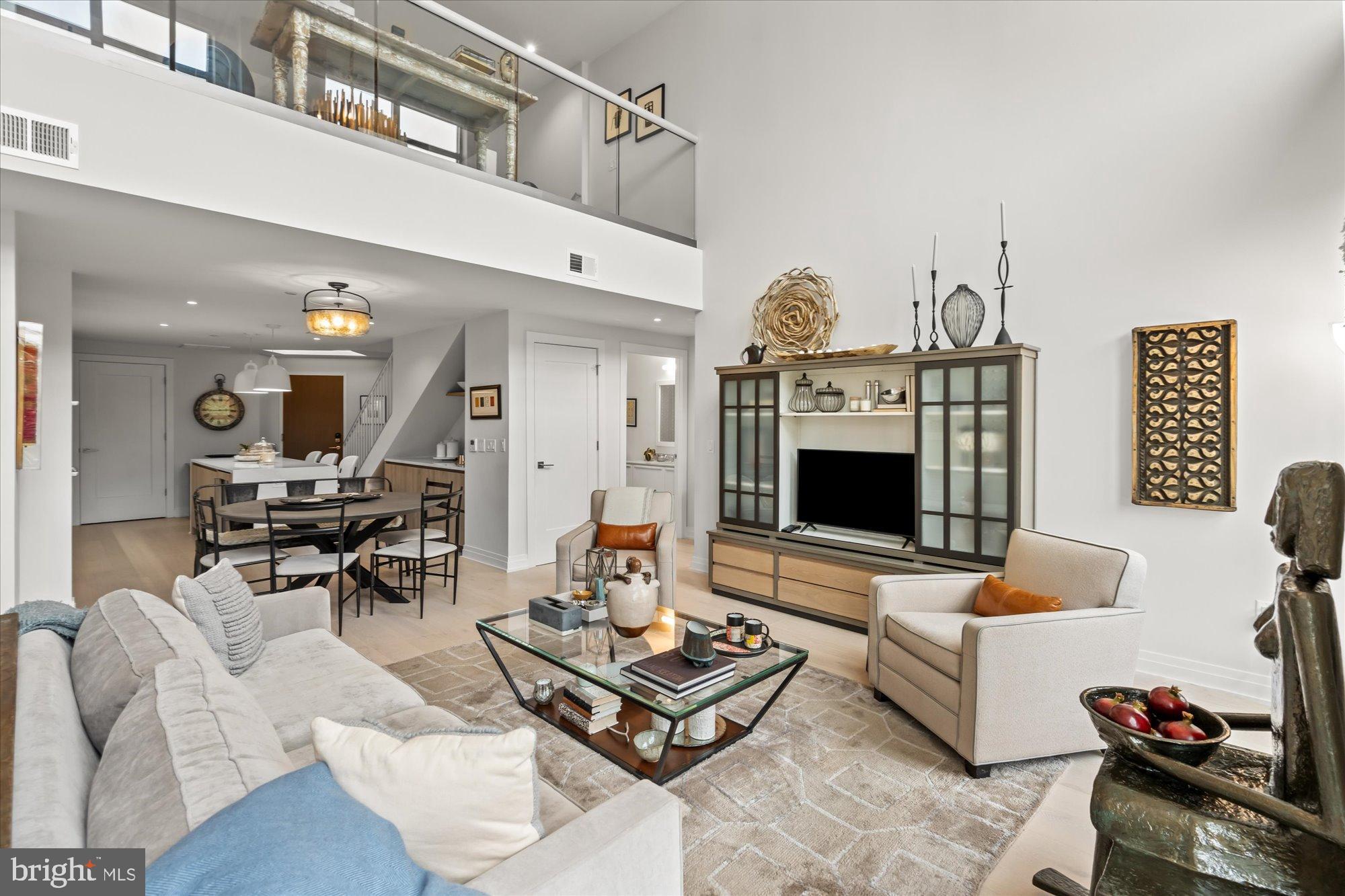 OLD TOWN NORTH - Residential