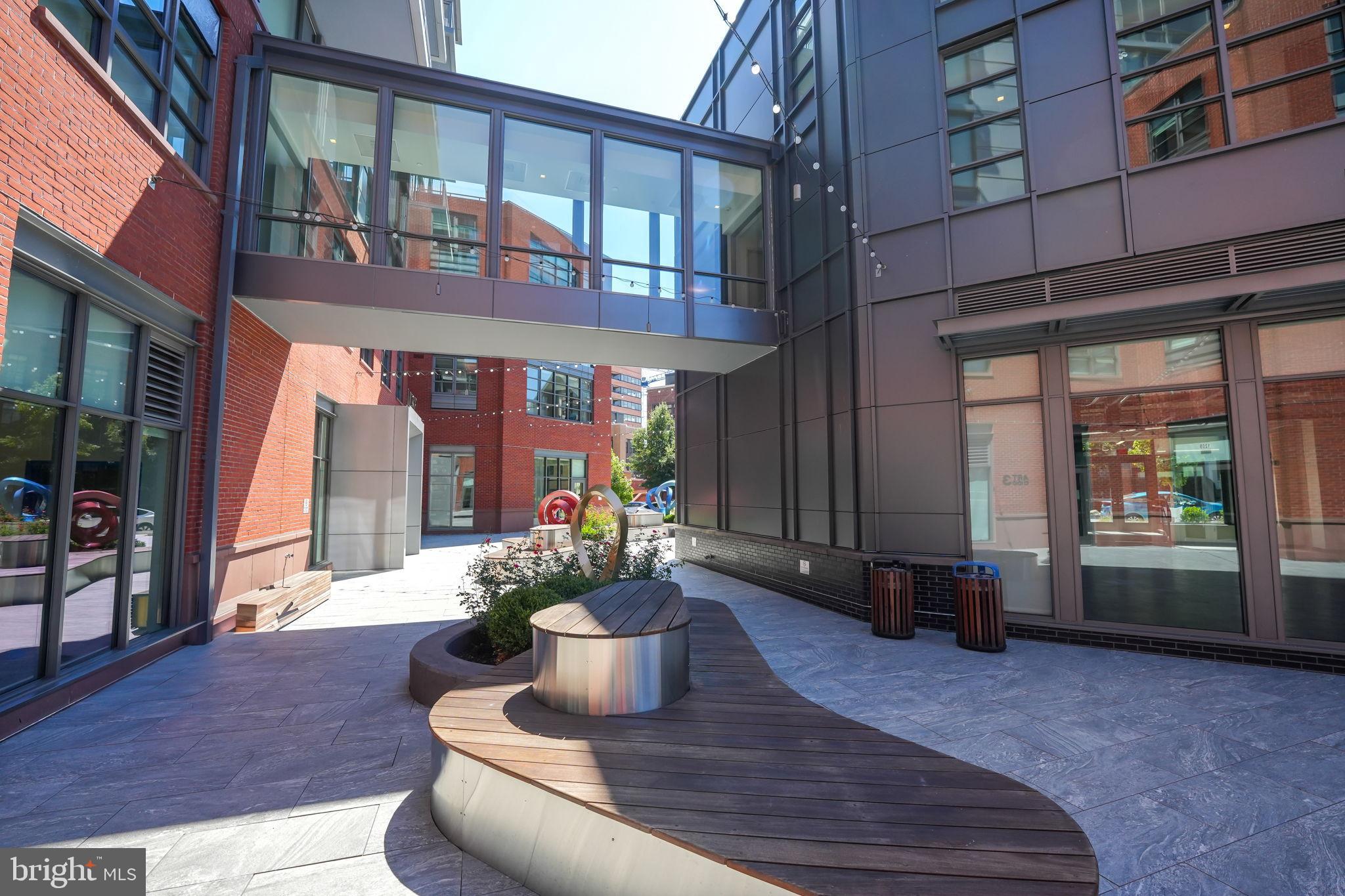 OLD TOWN NORTH - Residential