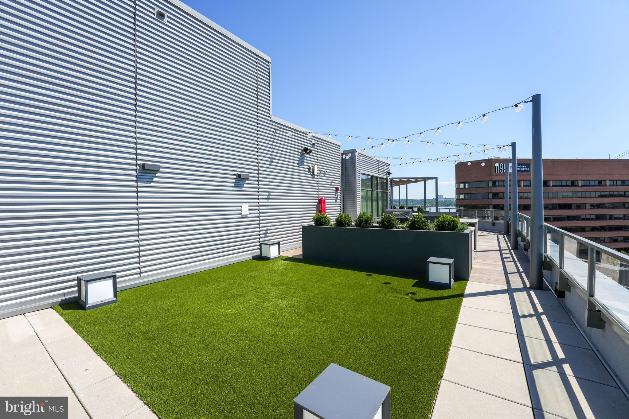 OLD TOWN NORTH - Residential