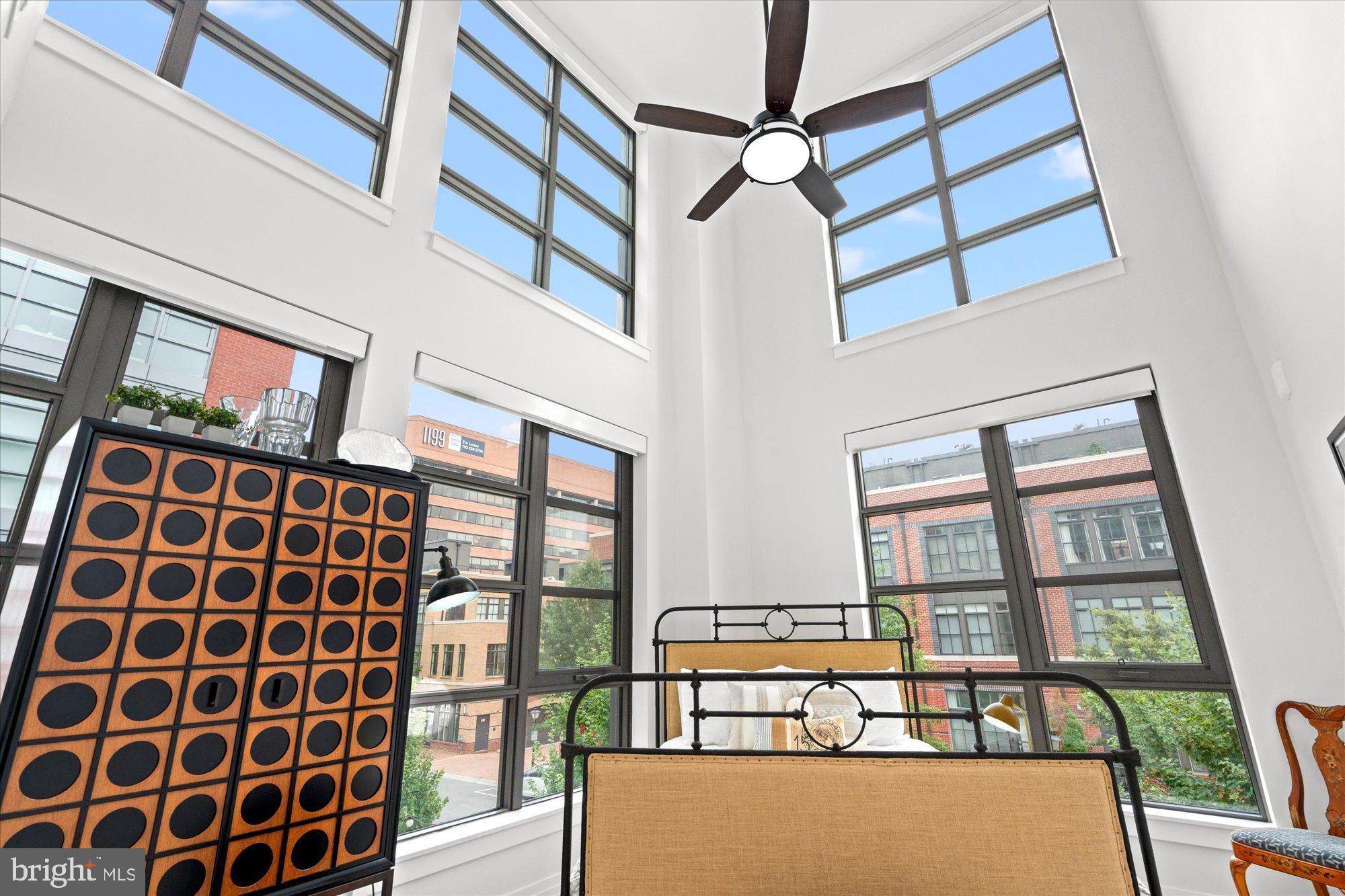 OLD TOWN NORTH - Residential