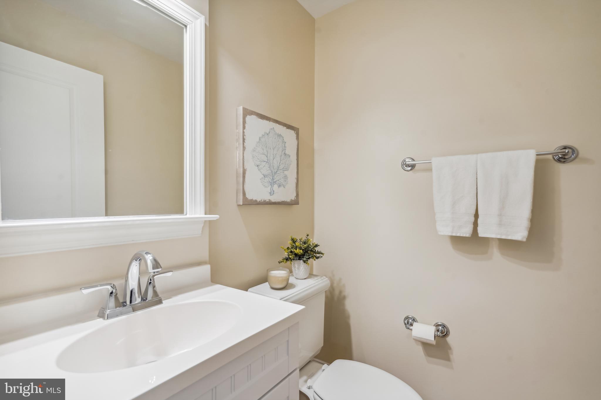 CHATHAM SQUARE - Residential