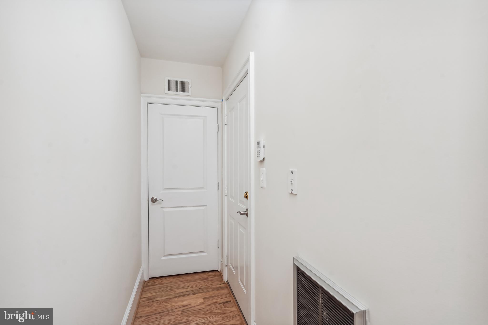 CHATHAM SQUARE - Residential