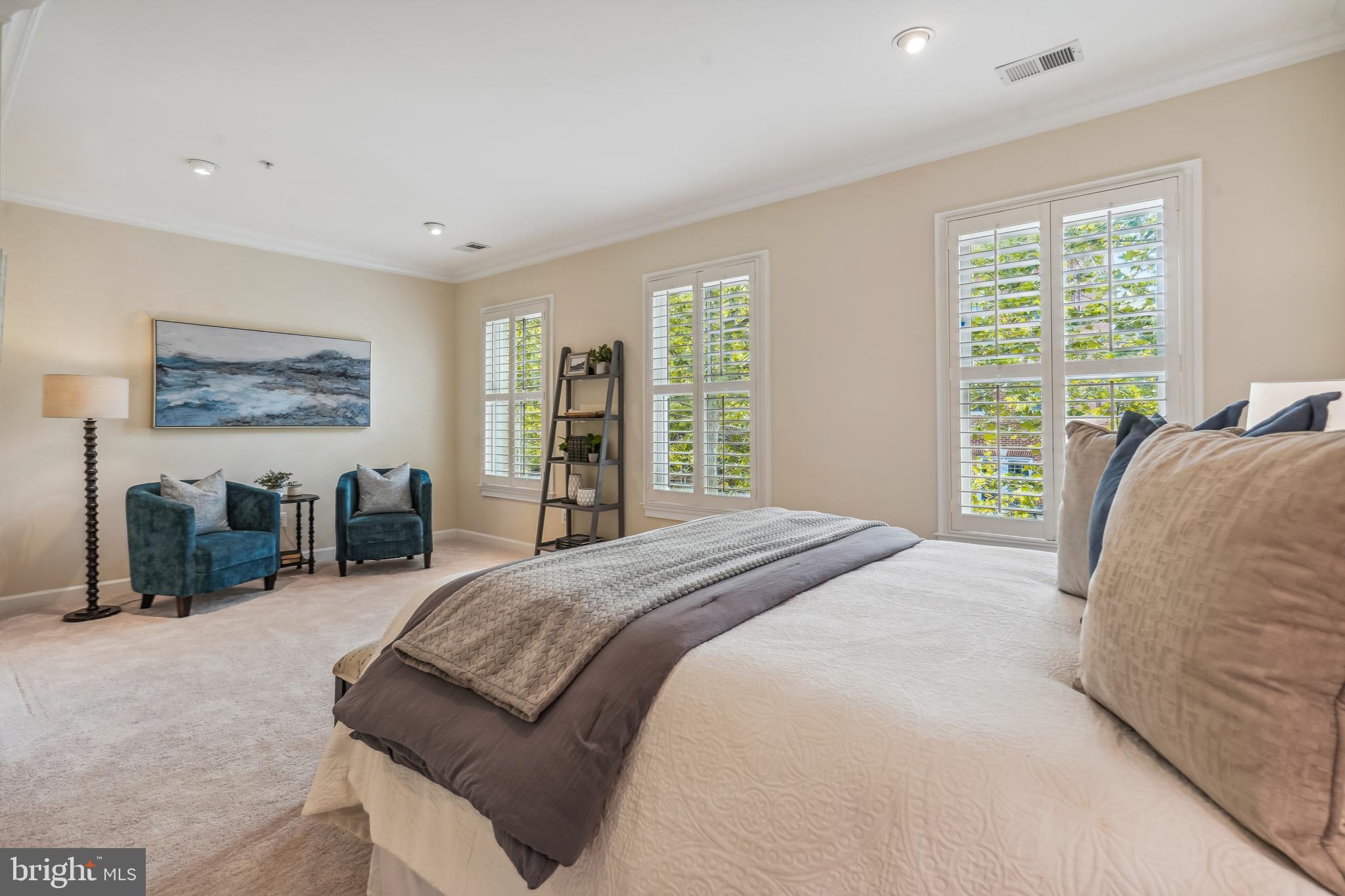 CHATHAM SQUARE - Residential