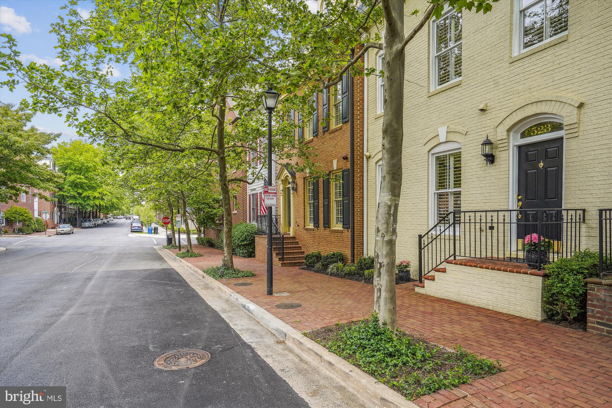 CHATHAM SQUARE - Residential