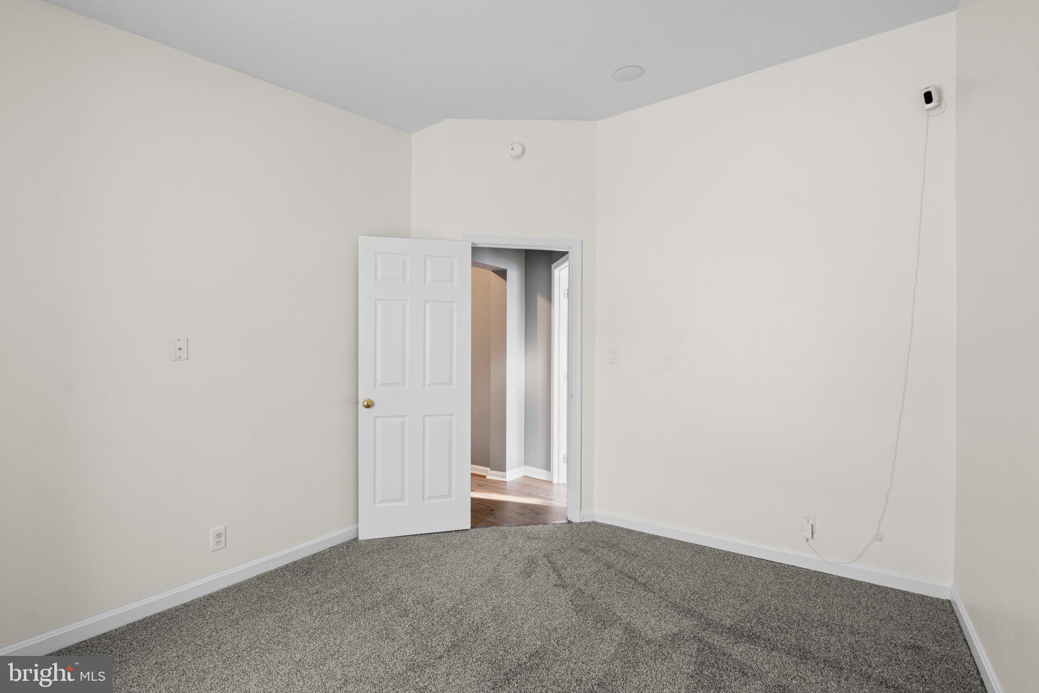 NEW COLONY VILLAGE - Residential