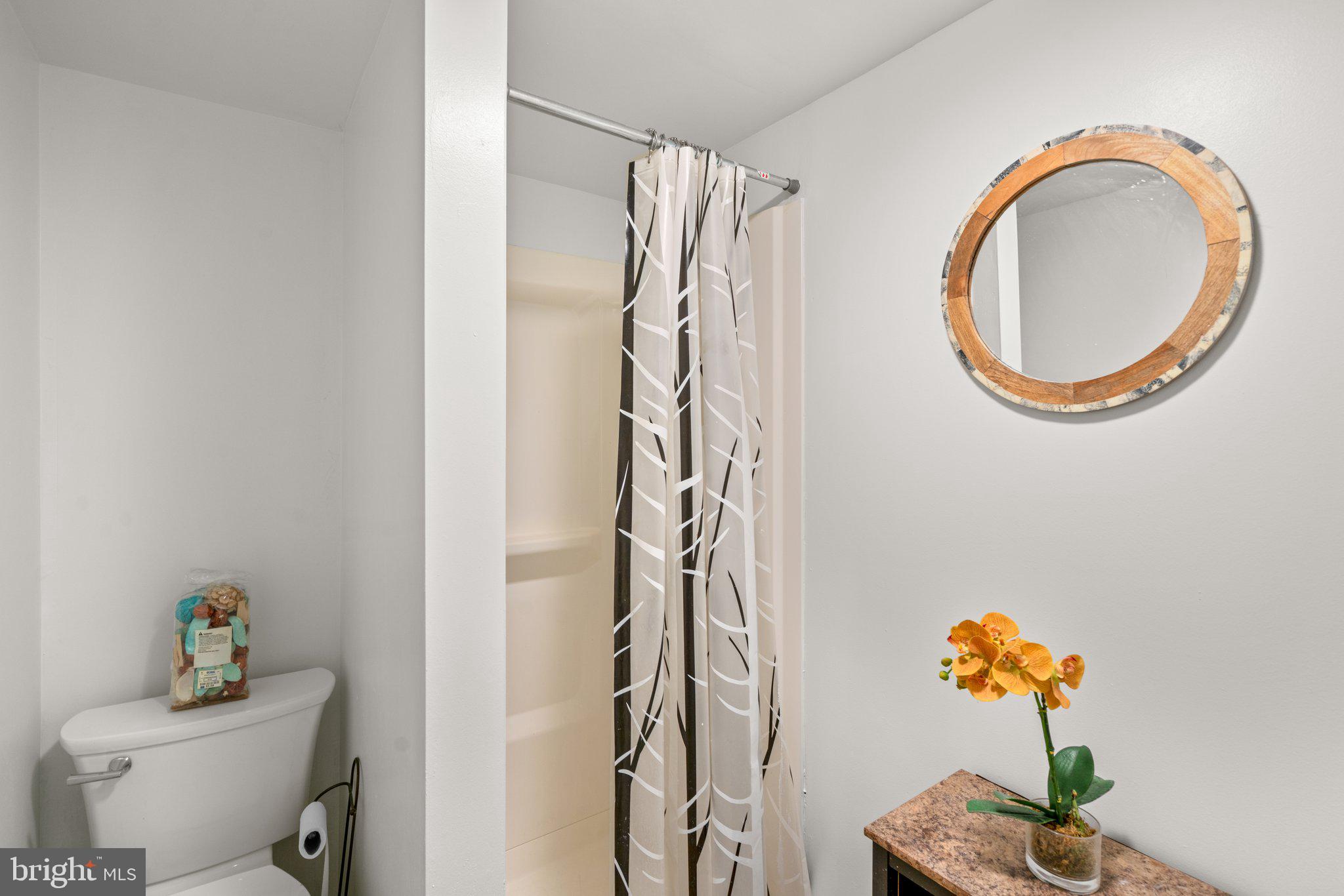 NEW COLONY VILLAGE - Residential