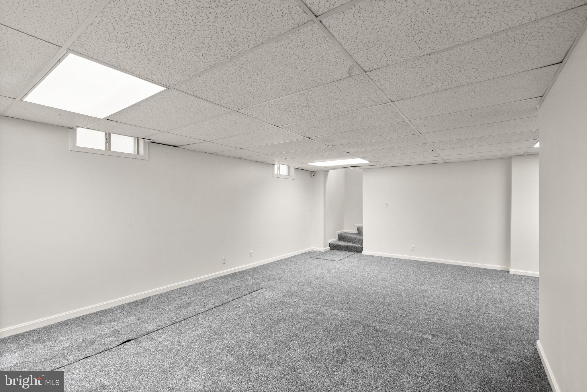 NEW COLONY VILLAGE - Residential