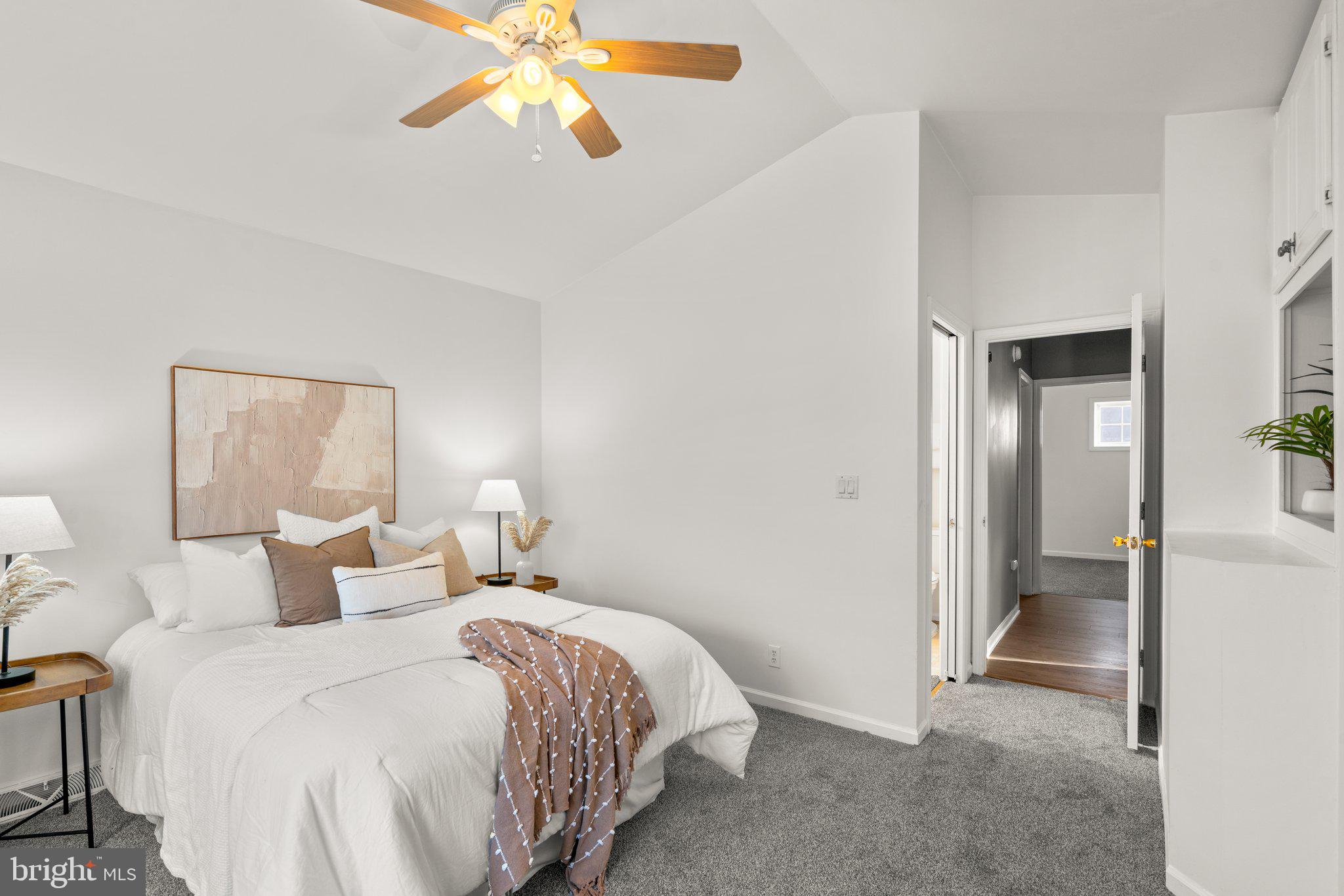 NEW COLONY VILLAGE - Residential