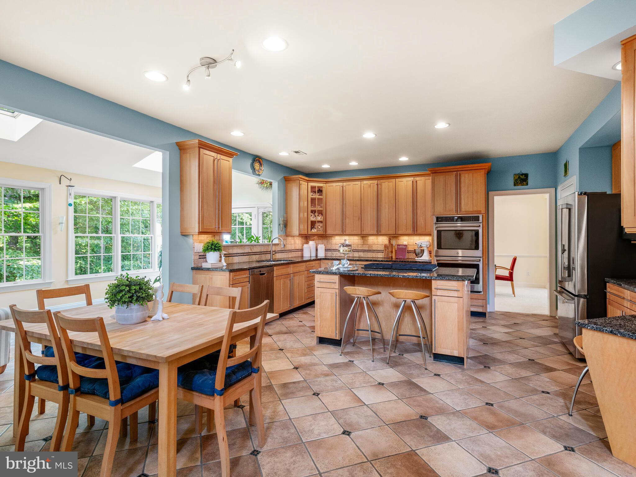 VALLEY FORGE WOODS - Residential