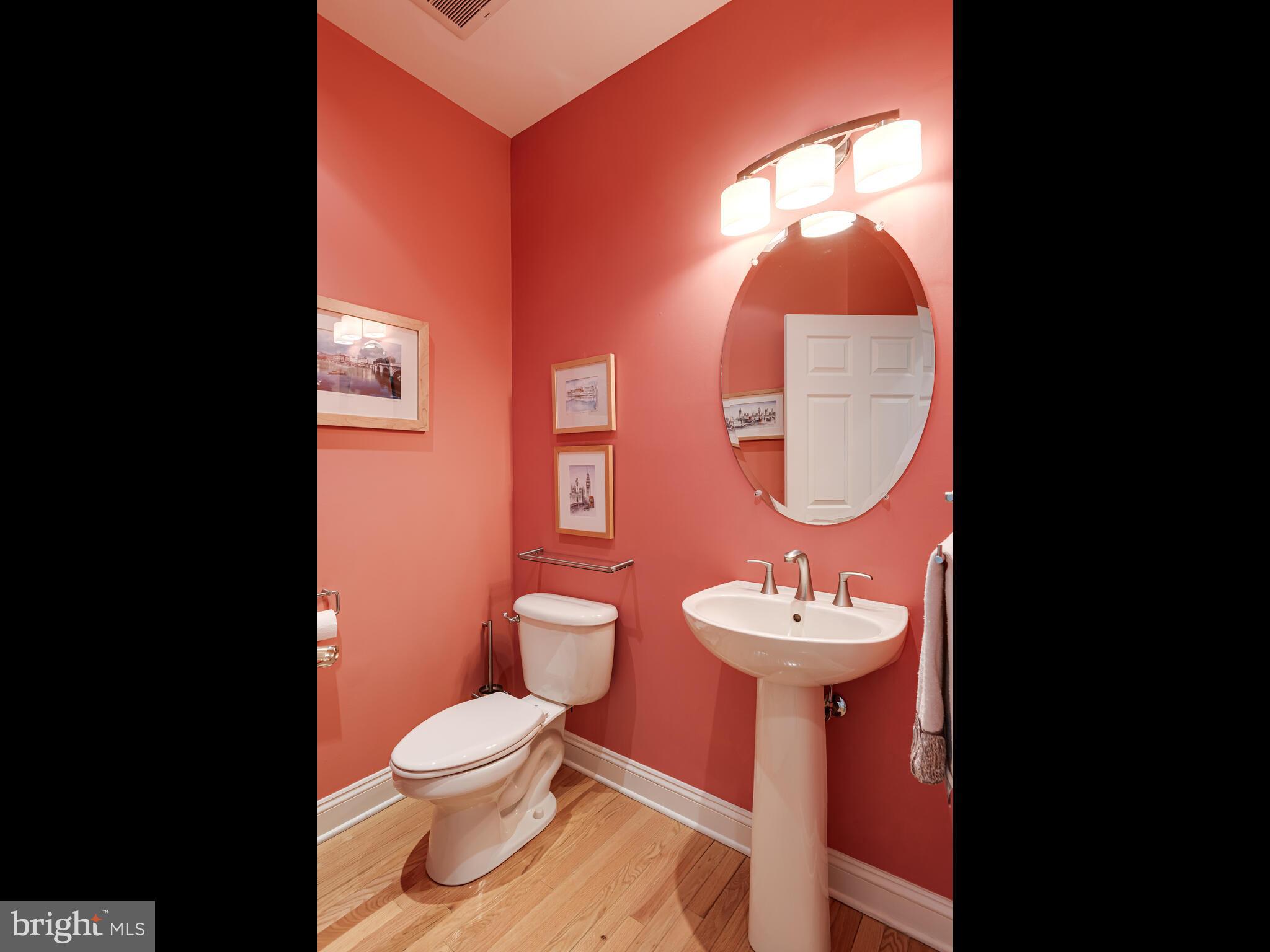 VALLEY FORGE WOODS - Residential