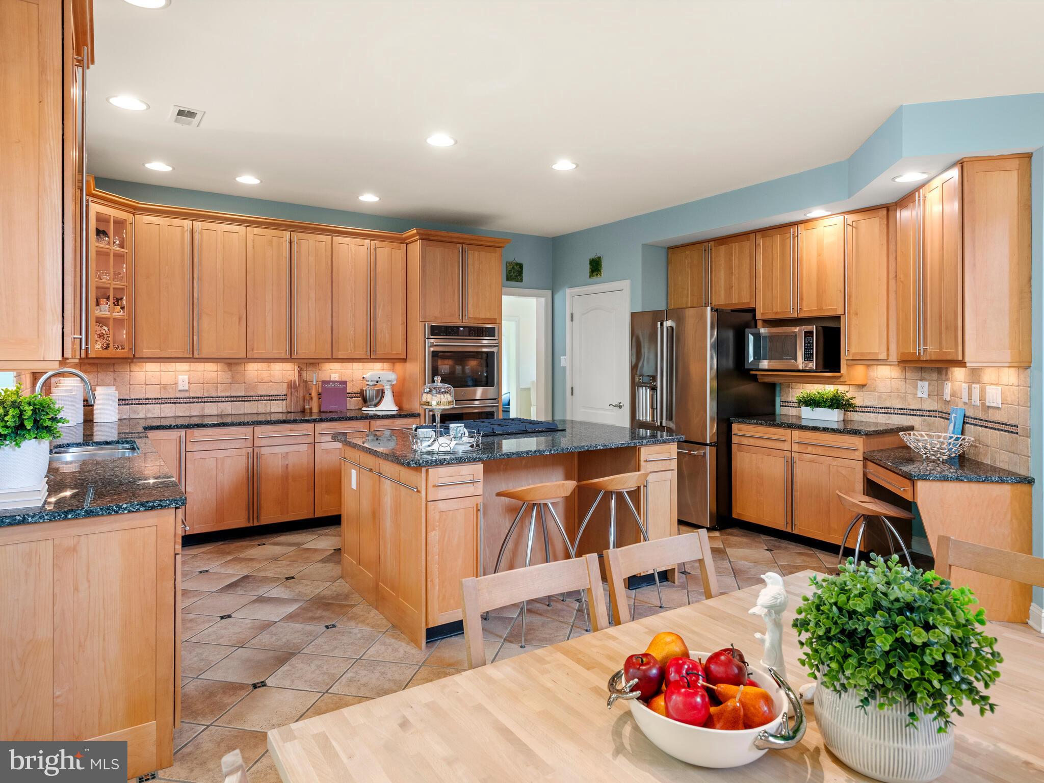 VALLEY FORGE WOODS - Residential