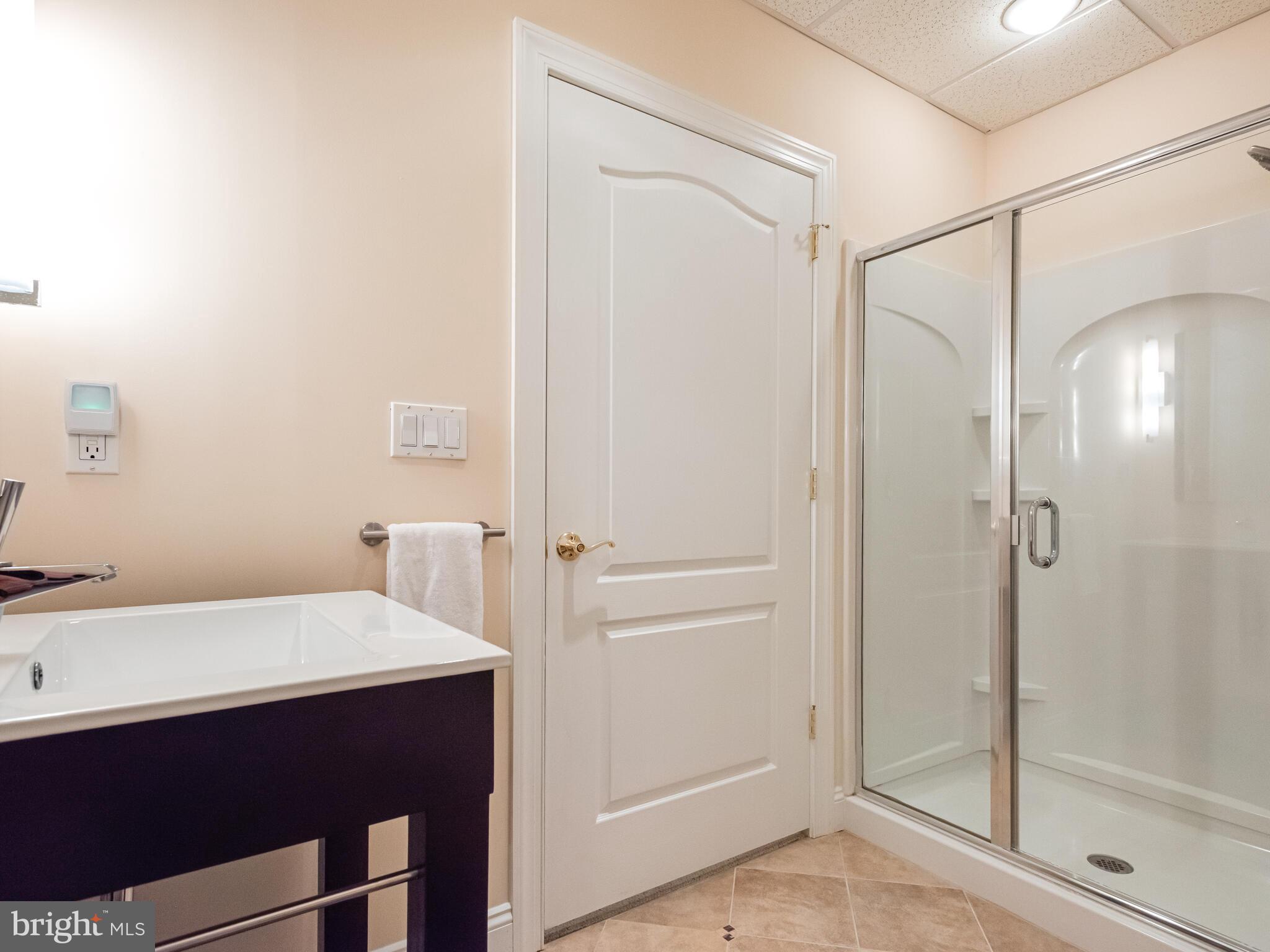 VALLEY FORGE WOODS - Residential