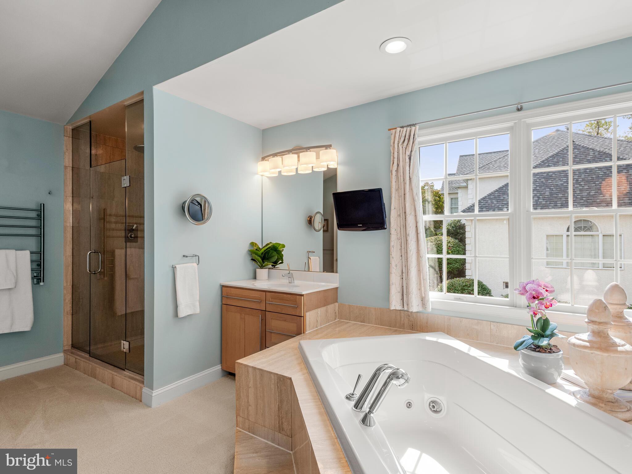 VALLEY FORGE WOODS - Residential