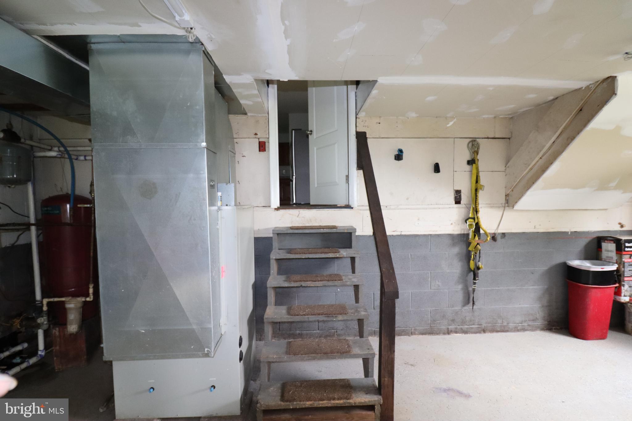 WEST MANHEIM - Residential