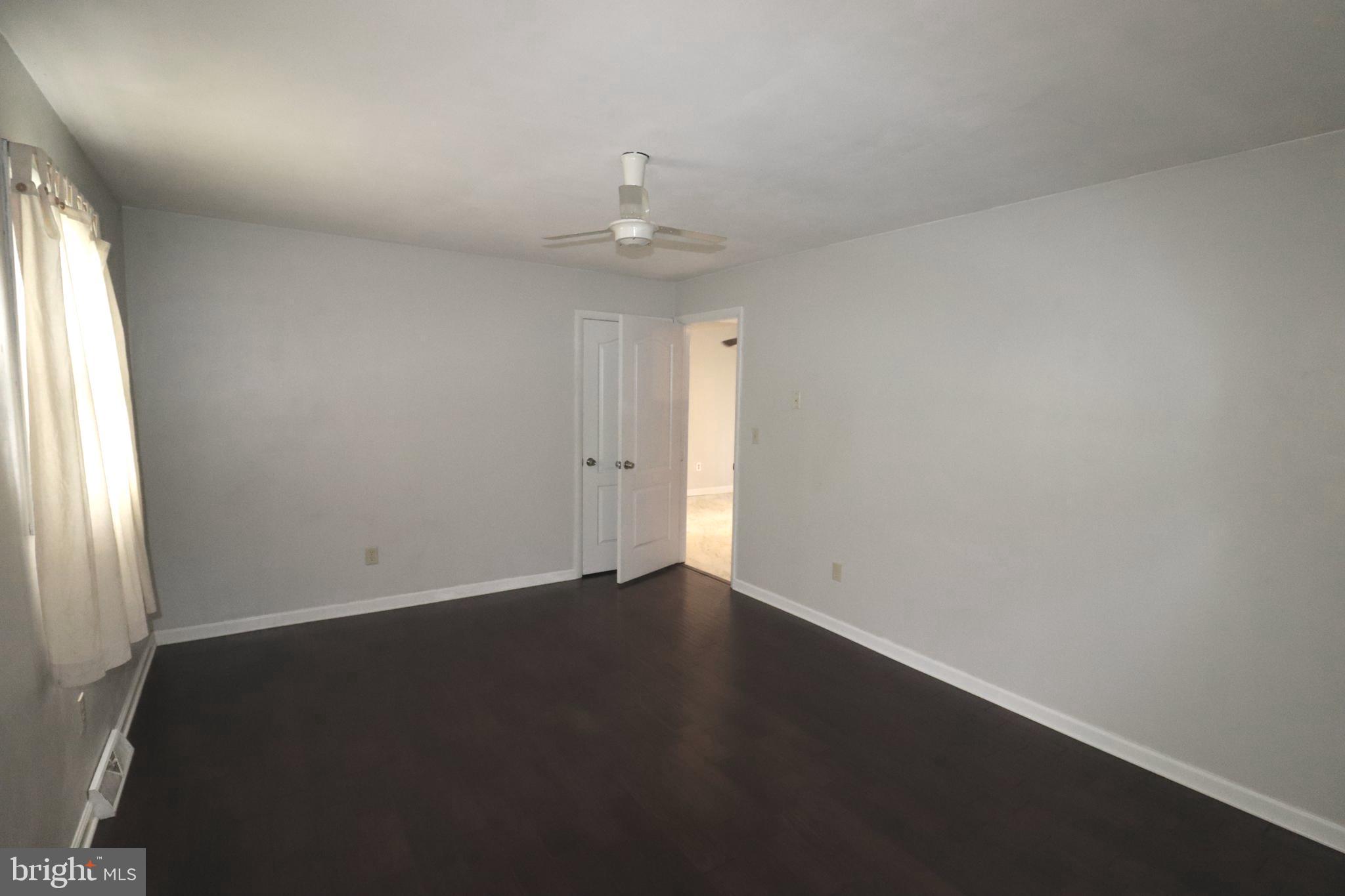 WEST MANHEIM - Residential