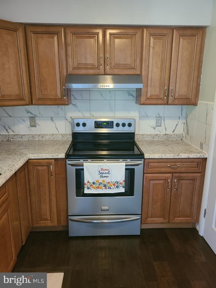 WEST MANHEIM - Residential