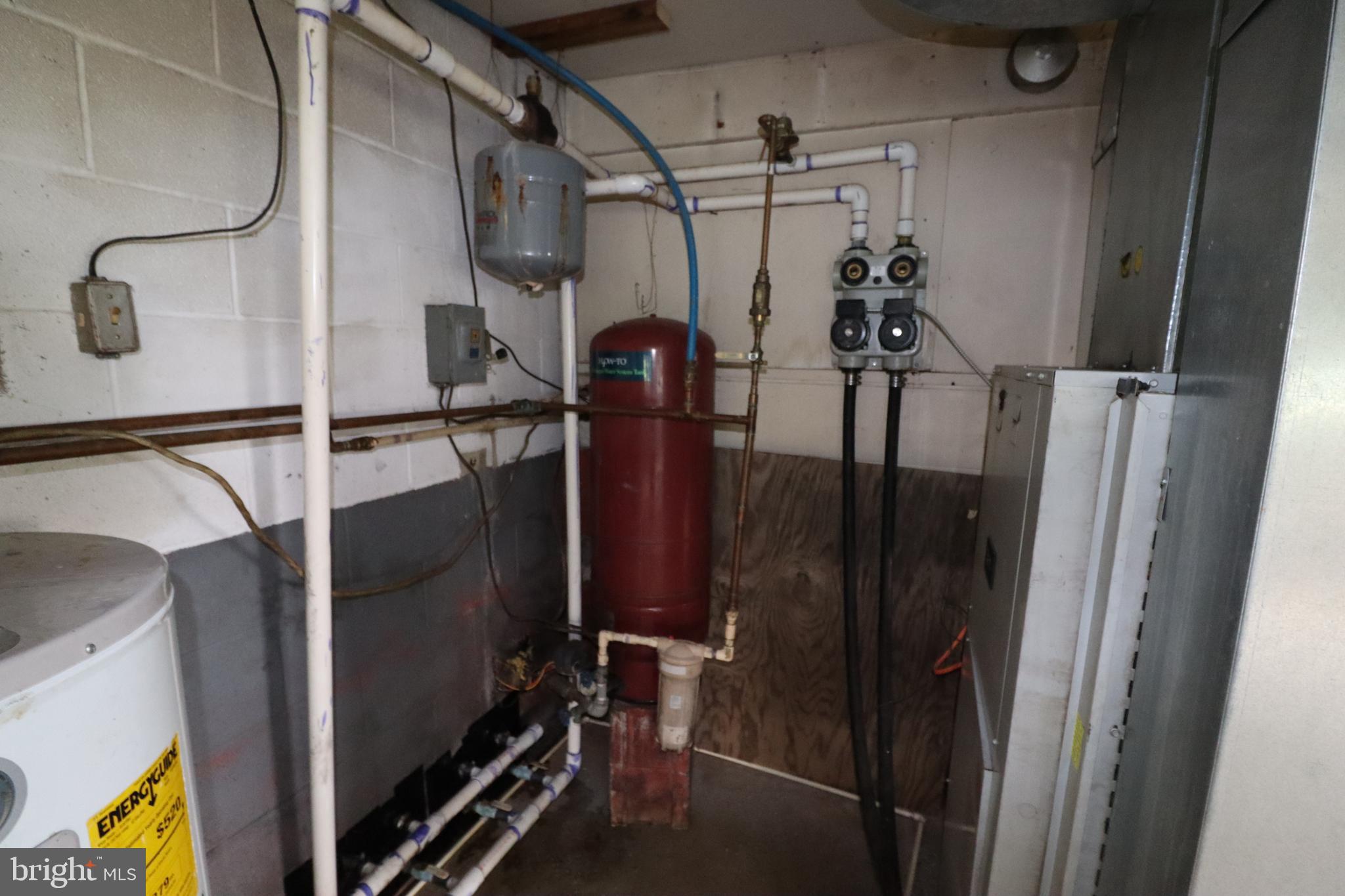 WEST MANHEIM - Residential