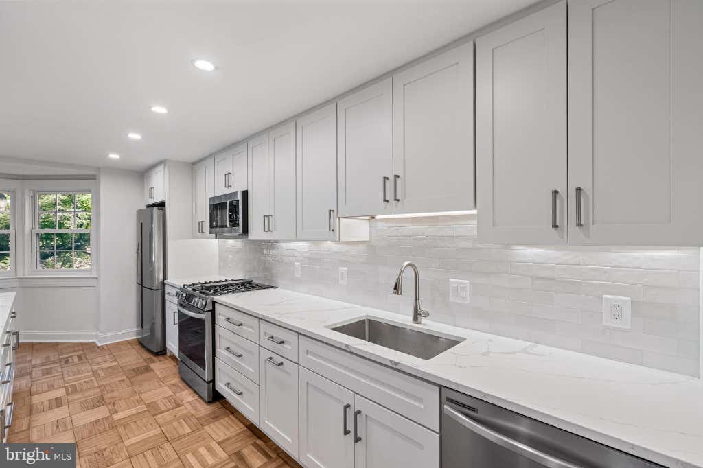 Photo of 3415 Valley Drive, ALEXANDRIA, VA 22302 (MLS # VAAX2063830)