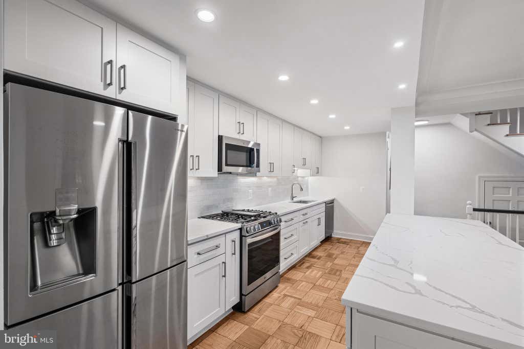 Photo of 3415 Valley Drive, ALEXANDRIA, VA 22302 (MLS # VAAX2063830)