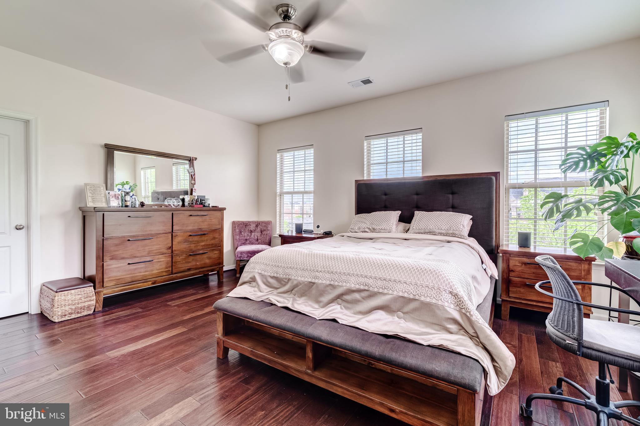 POTOMAC OVERLOOK AT NATIONAL HARBOR - Residential Lease