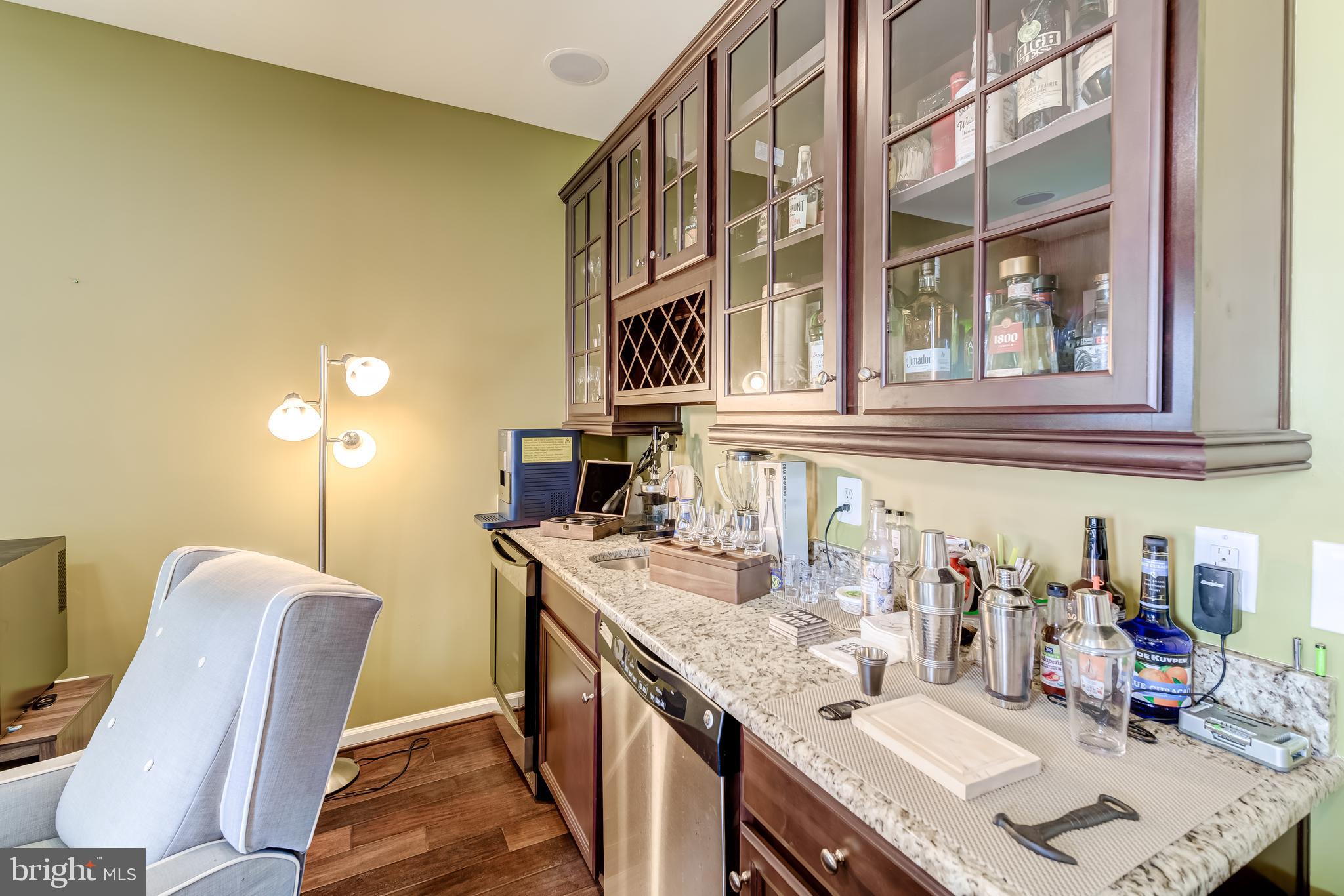 POTOMAC OVERLOOK AT NATIONAL HARBOR - Residential Lease