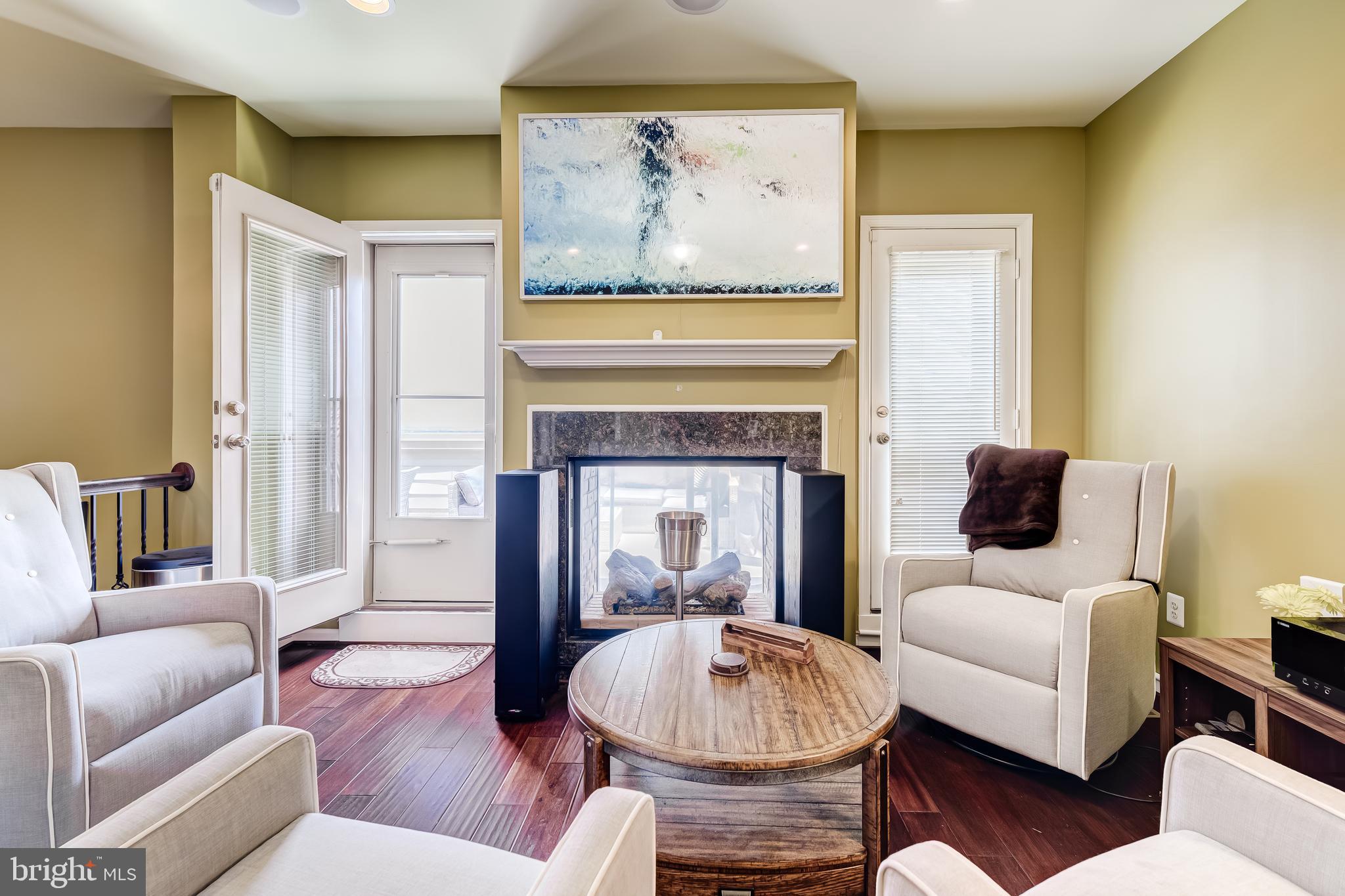 POTOMAC OVERLOOK AT NATIONAL HARBOR - Residential Lease