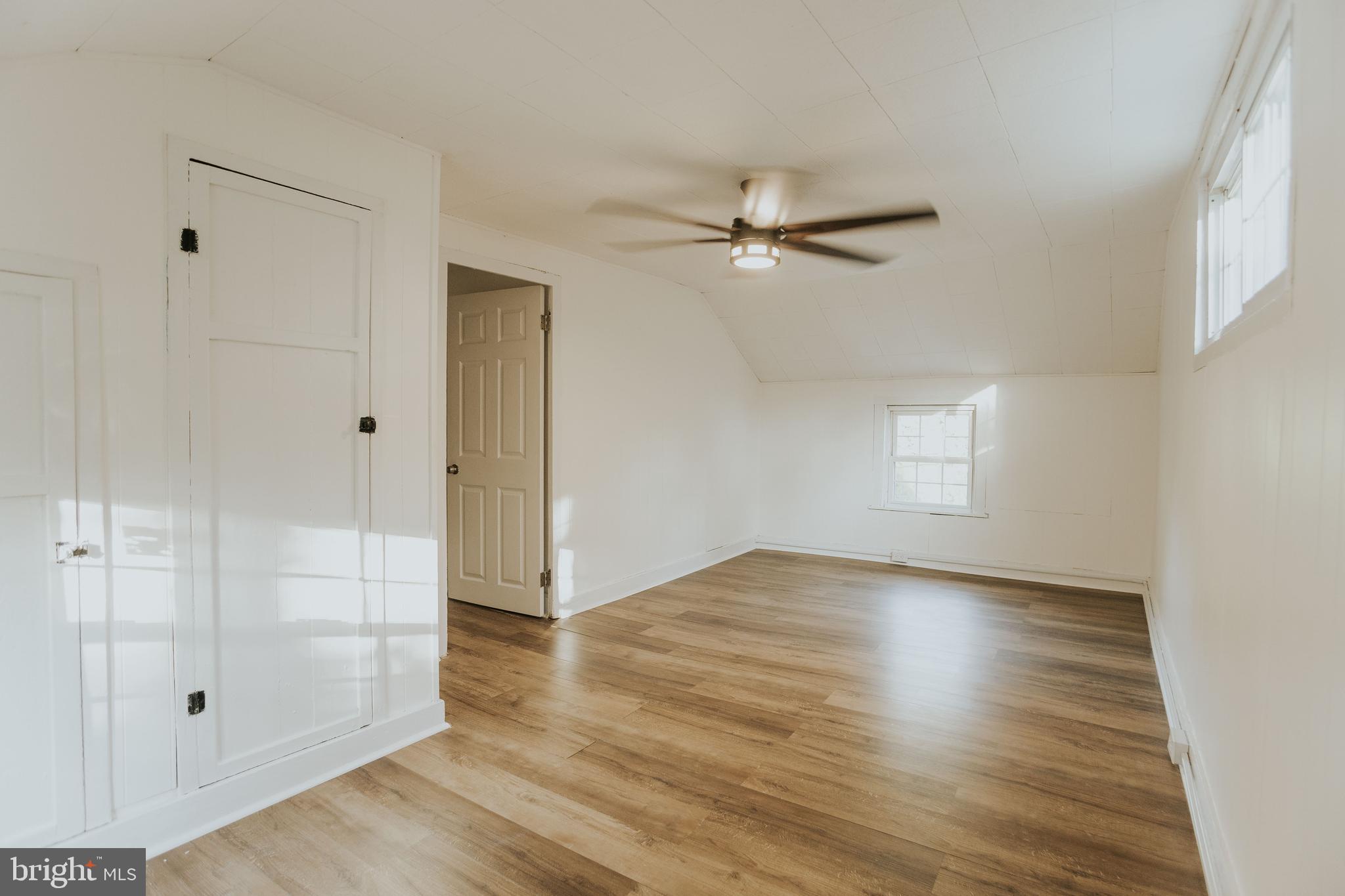 NESHAMINY HILLS - Residential