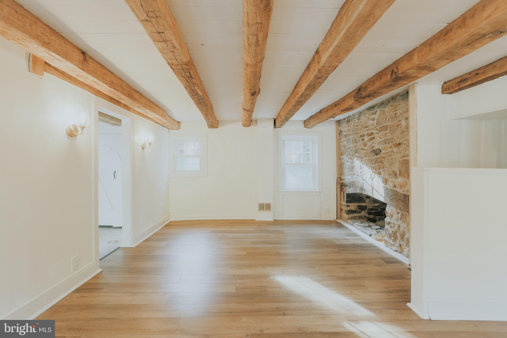 NESHAMINY HILLS - Residential