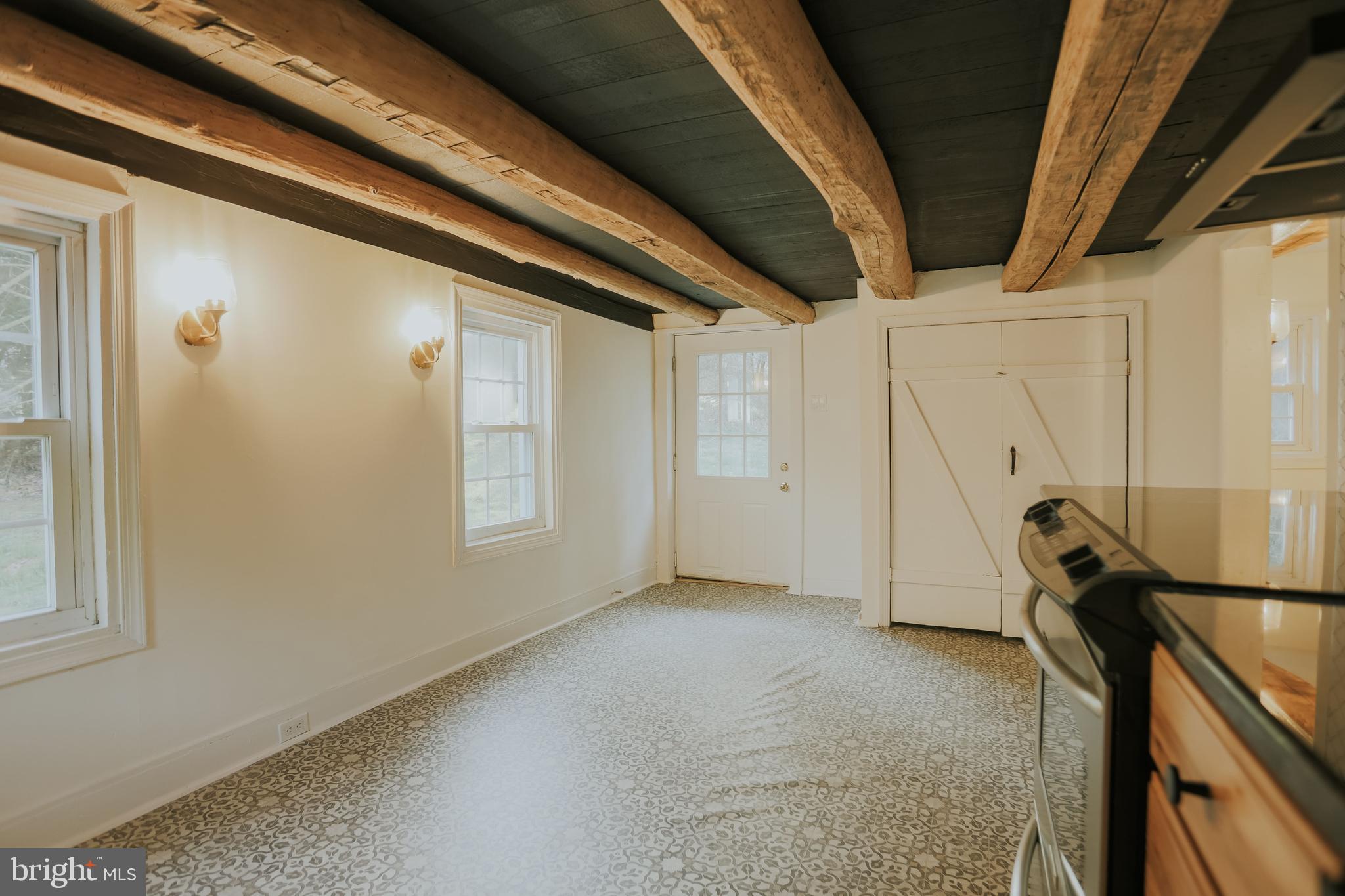 NESHAMINY HILLS - Residential
