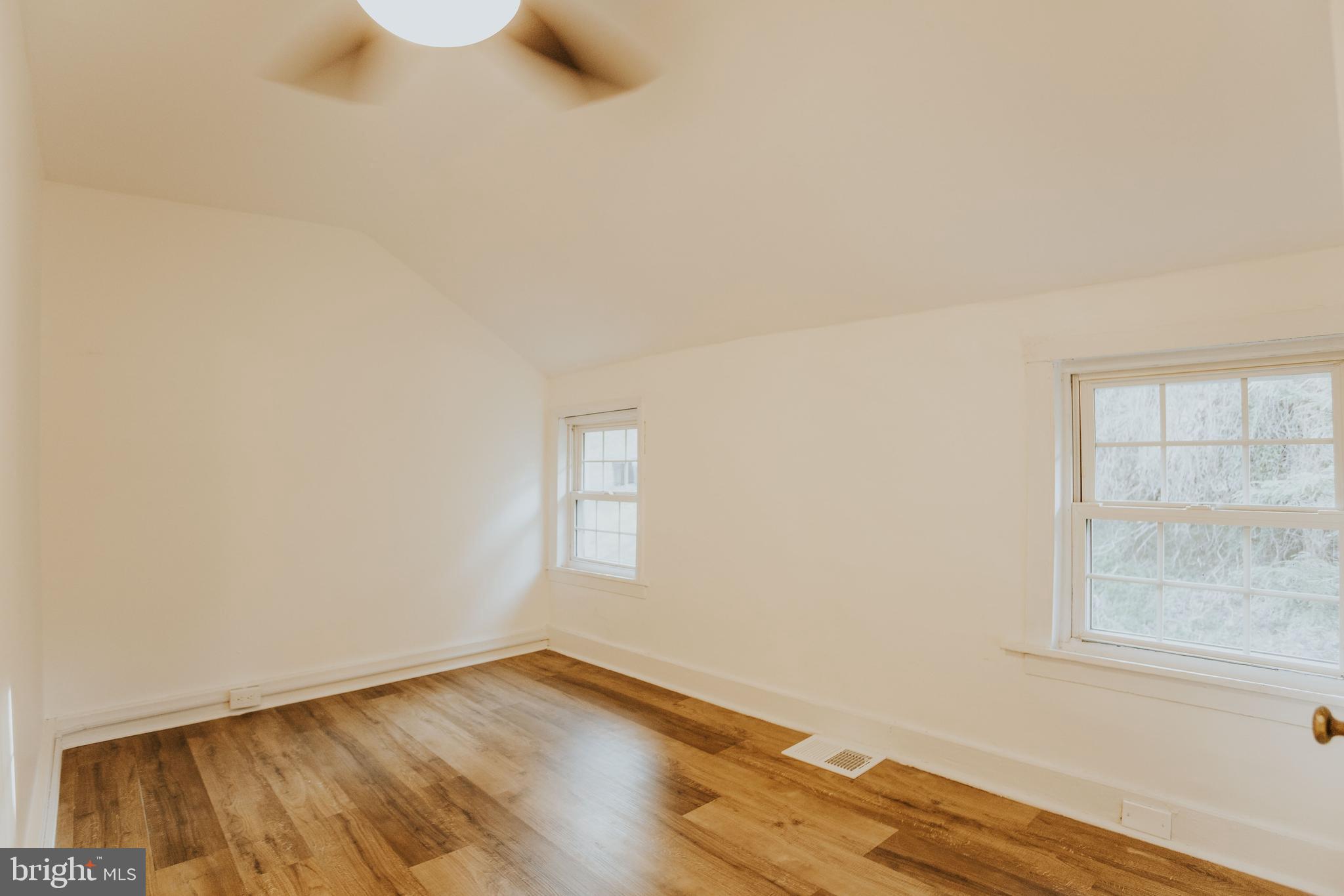 NESHAMINY HILLS - Residential