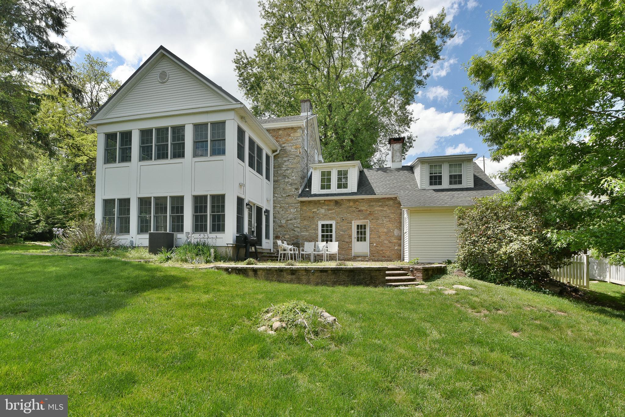 NESHAMINY HILLS - Residential