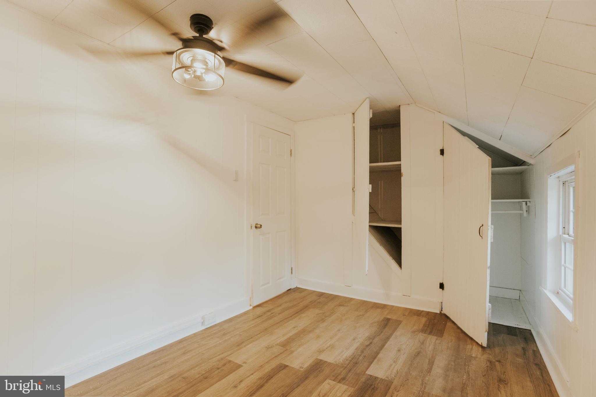 NESHAMINY HILLS - Residential