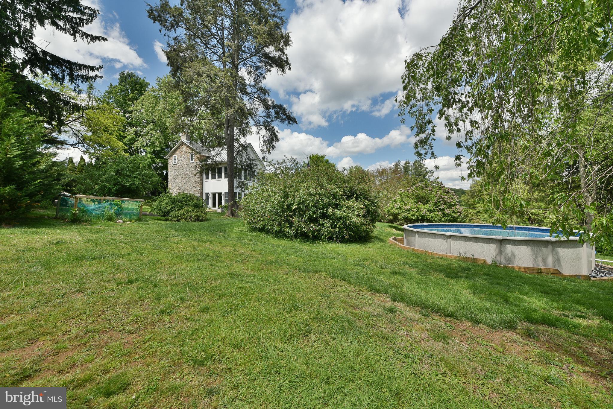 NESHAMINY HILLS - Residential