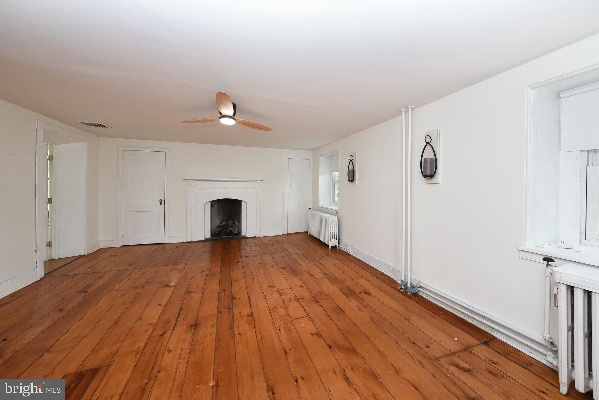 NESHAMINY HILLS - Residential