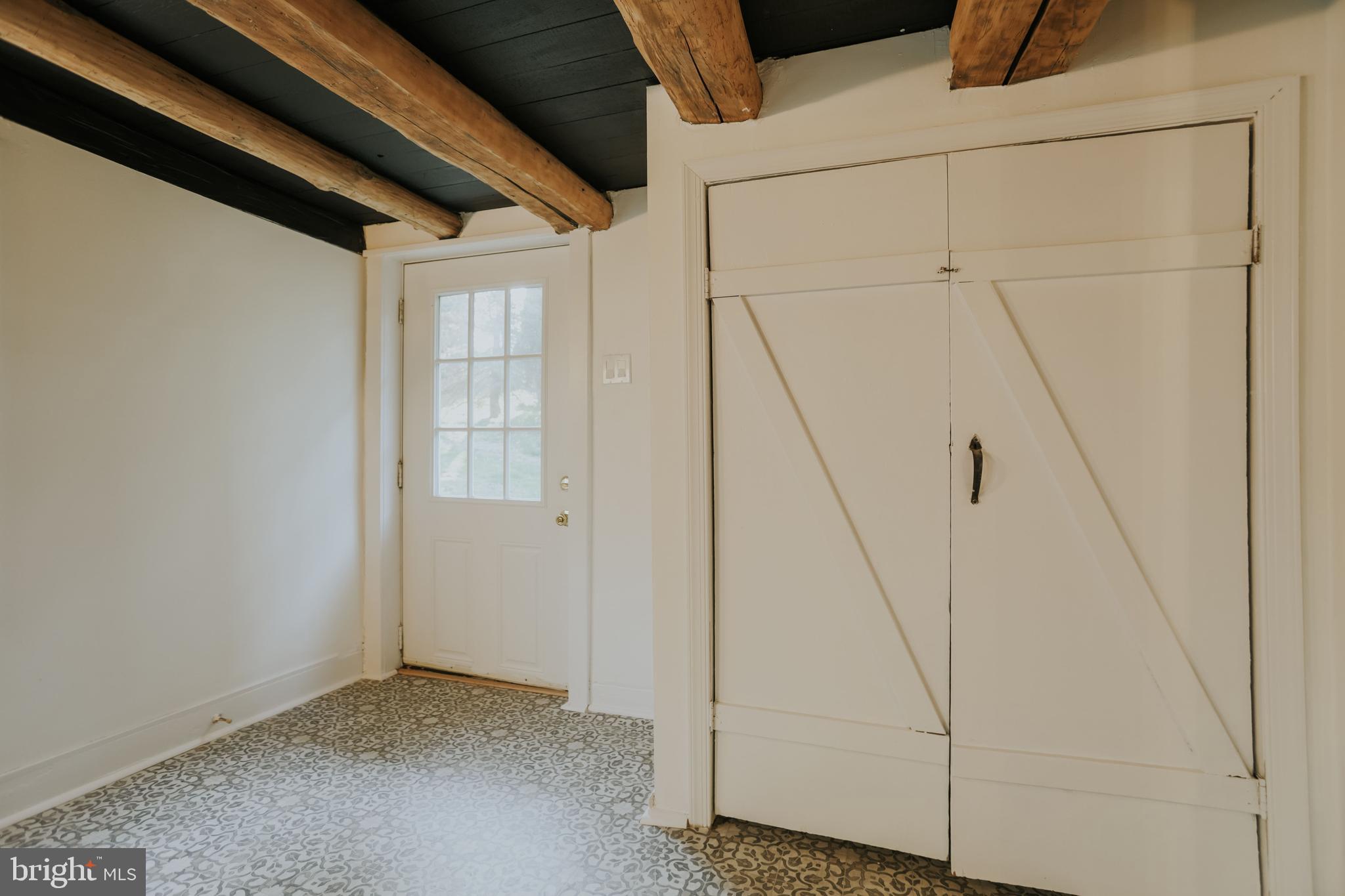 NESHAMINY HILLS - Residential