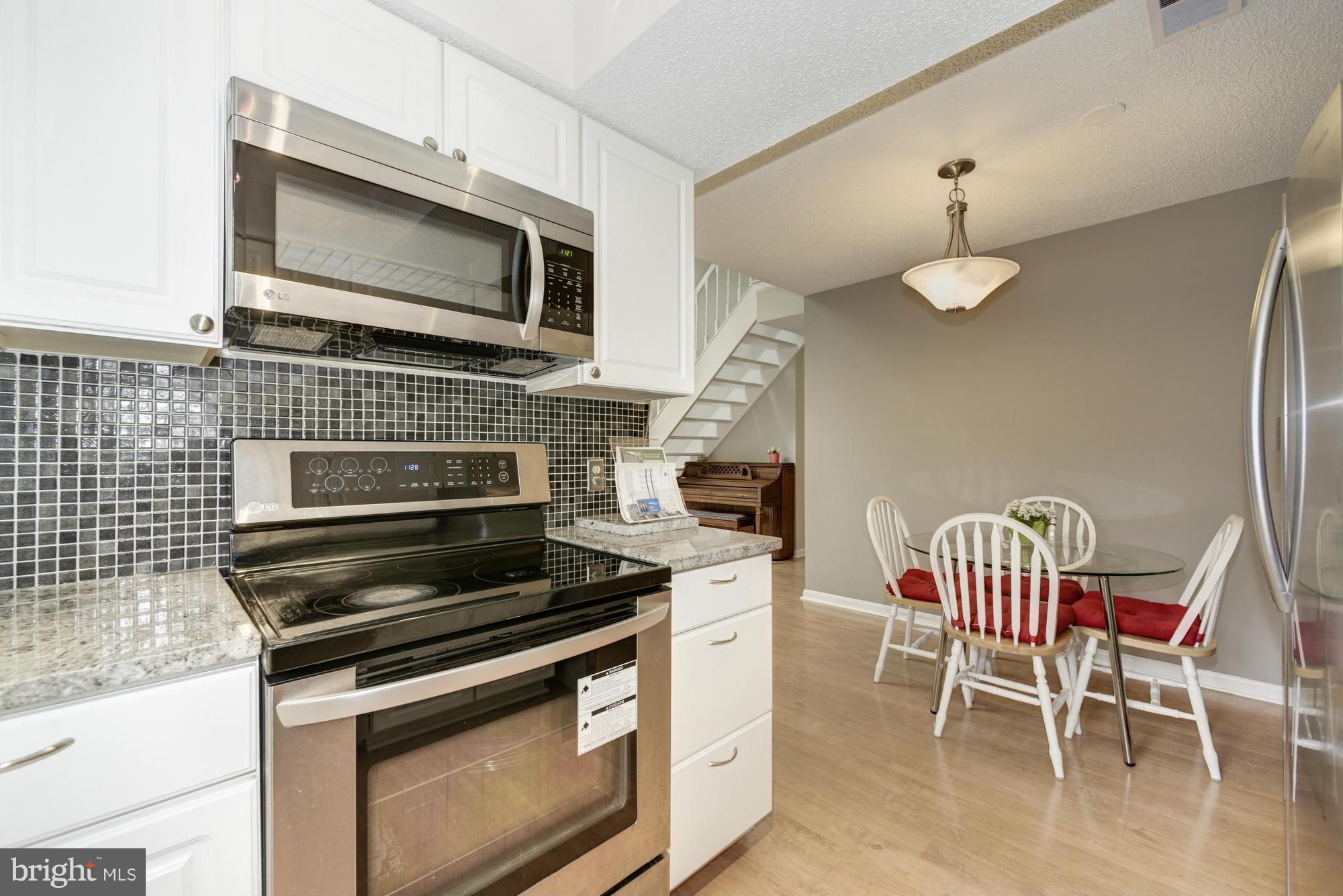 HEIGHTS AT PENDERBROOK - Residential