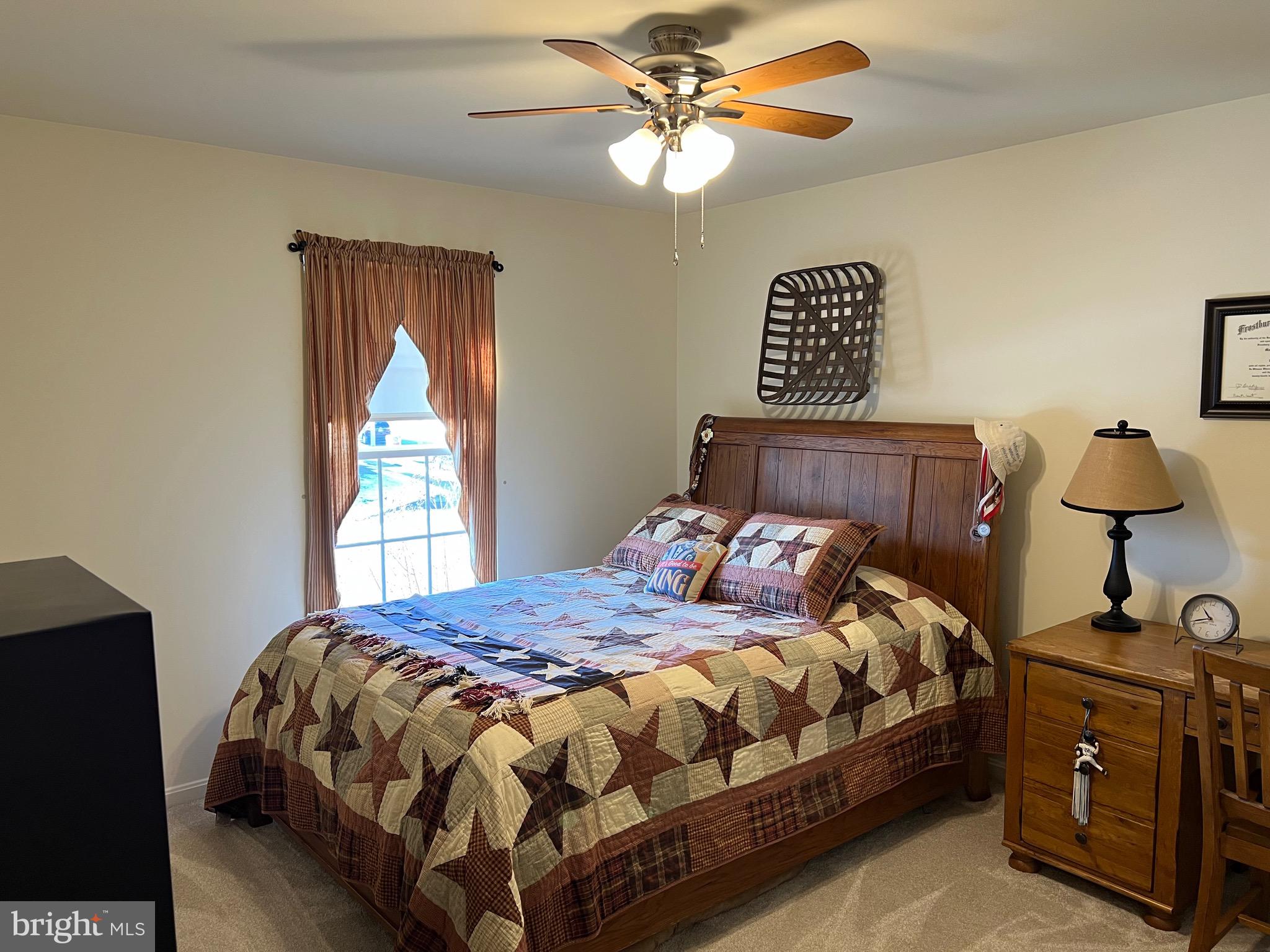 AMYCLAE EAST - Residential