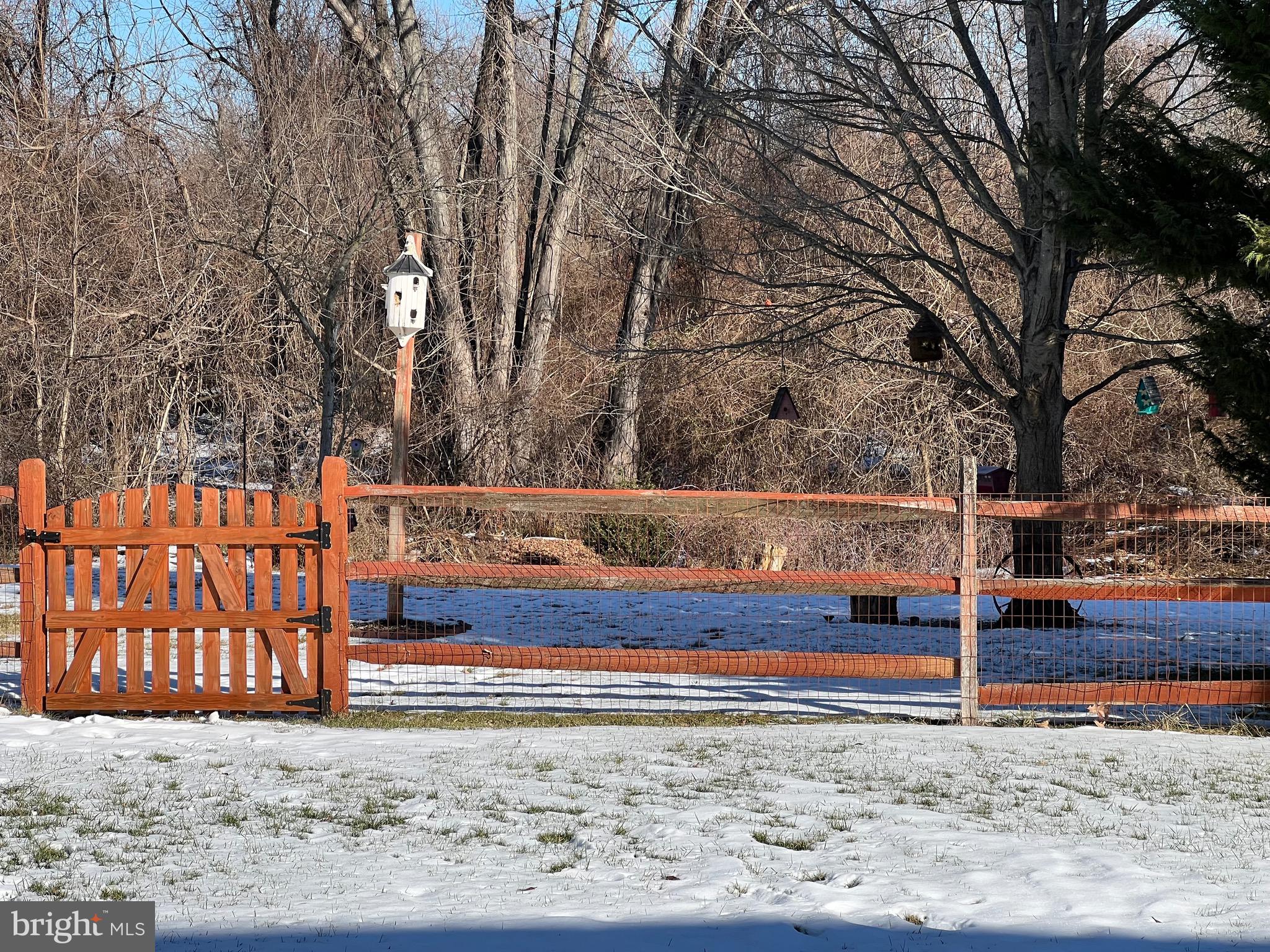 AMYCLAE EAST - Residential