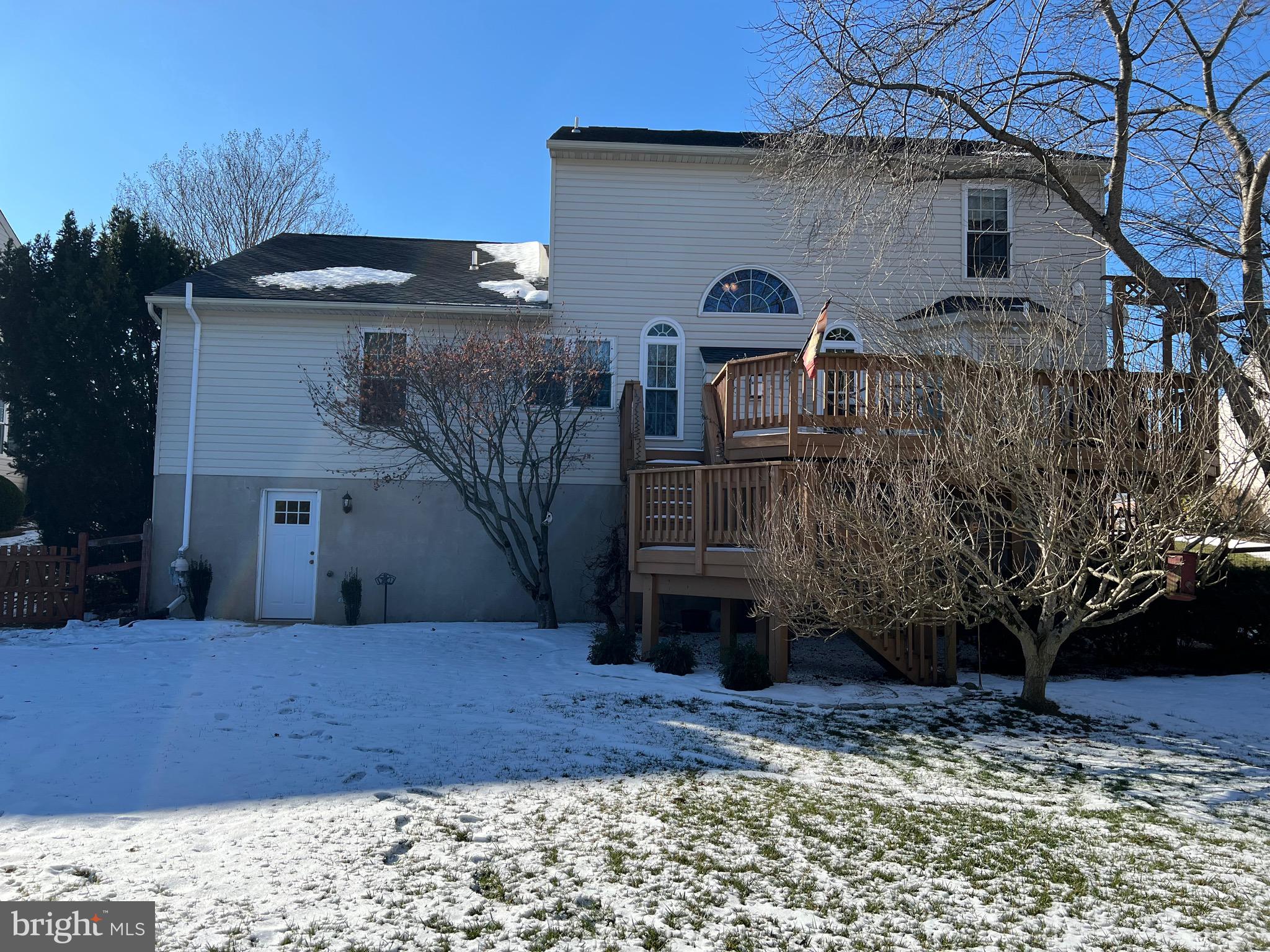 AMYCLAE EAST - Residential